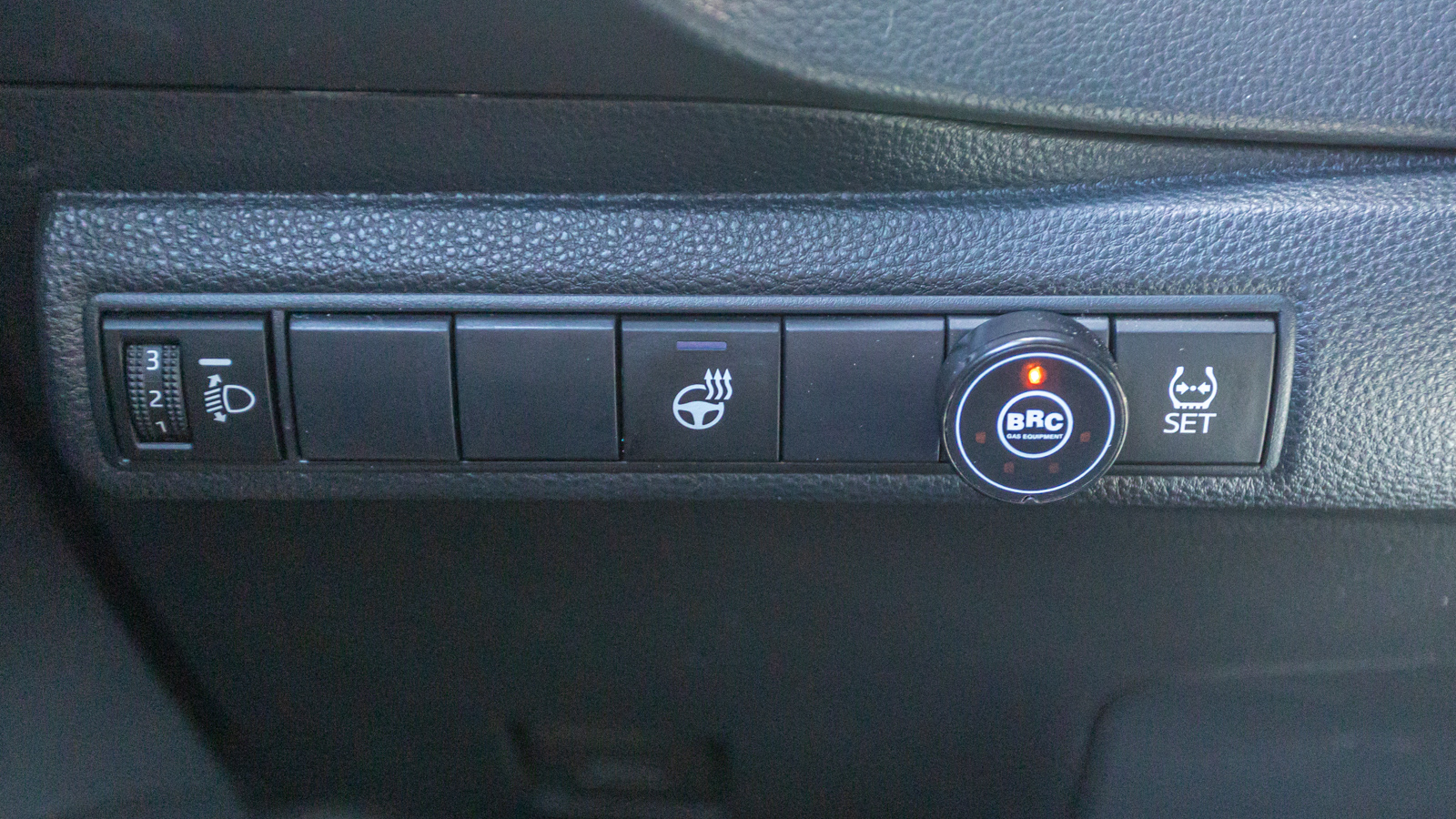 Toyota COROLLA 2022 року, Седан, Тойота Центр Дніпро "Алмаз Мотор" на Запорізькому шосе, м.Дніпро | Фото № 21 Toyota COROLLA 2022 року з пробігом 25453 км, Седан, Тойота Центр Дніпро "Алмаз Мотор" на Запорізькому шосе, м.Дніпро - 935000 ГРН | Фото № 21