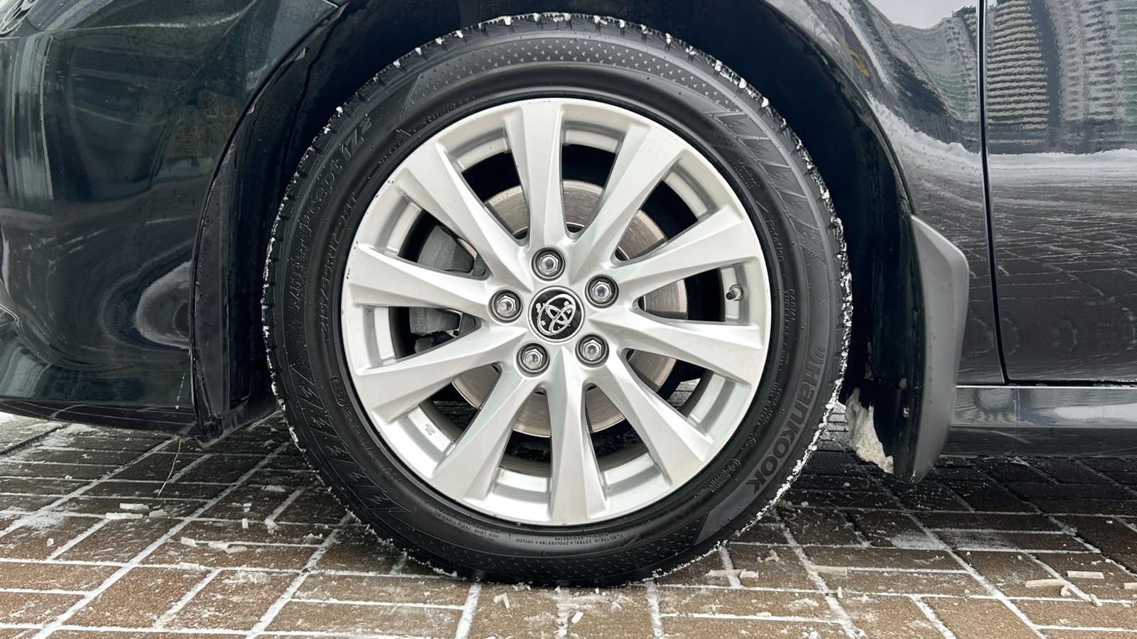 Toyota CAMRY 2017 року, Седан, Тойота Центр Київ "Автосаміт Укравто", м.Київ | Фото № 14 Toyota CAMRY 2017 року з пробігом 179000 км, Седан, Тойота Центр Київ "Автосаміт Укравто", м.Київ - 965000 ГРН | Фото № 14