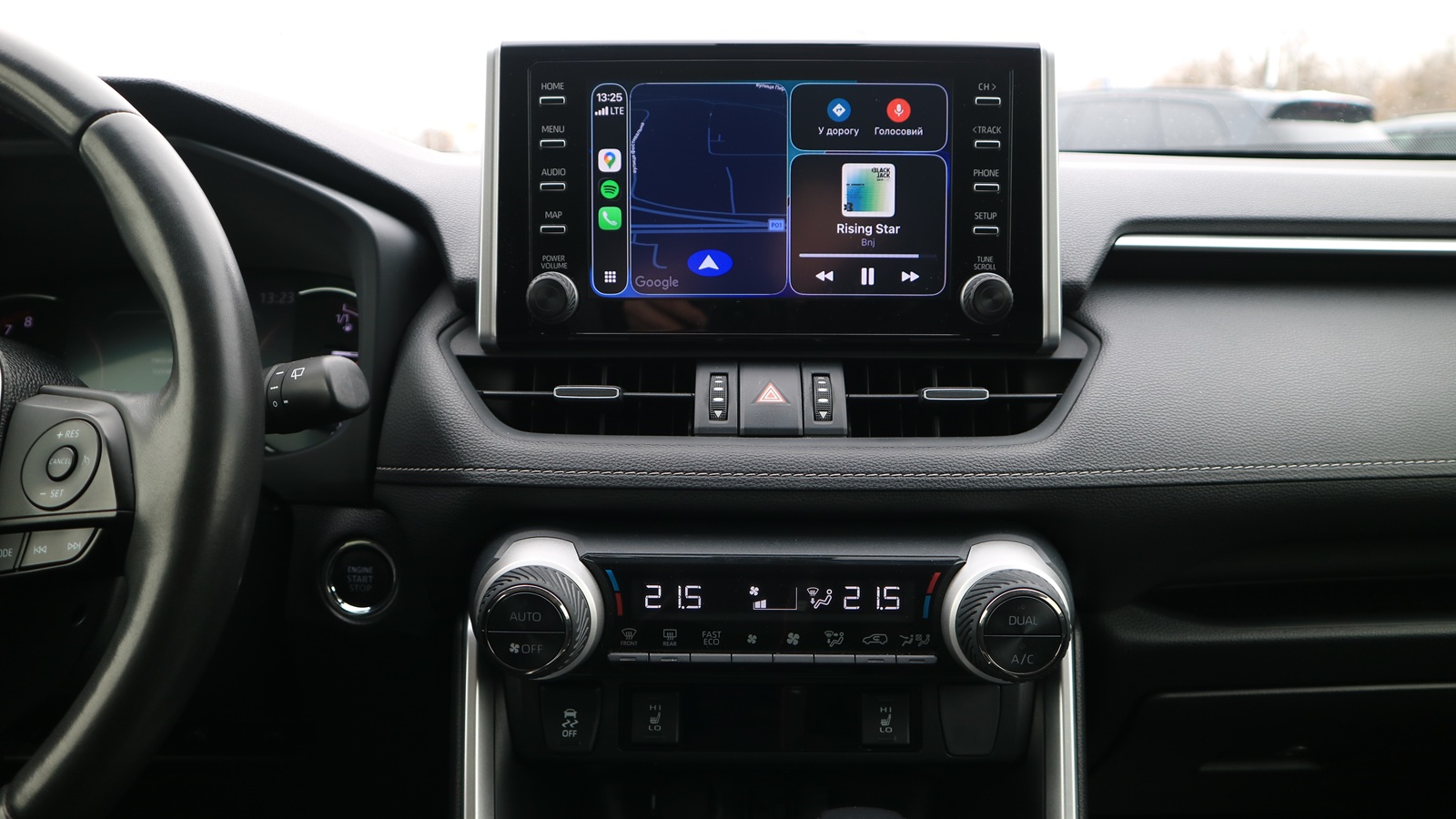 Toyota RAV4 2019 року, Універсал, Тойота Центр Київ "Автосаміт Укравто Столичне", м.Київ | Фото № 19 Toyota RAV4 2019 року з пробігом 155372 км, Універсал, Тойота Центр Київ "Автосаміт Укравто Столичне", м.Київ - 1025000 ГРН | Фото № 19