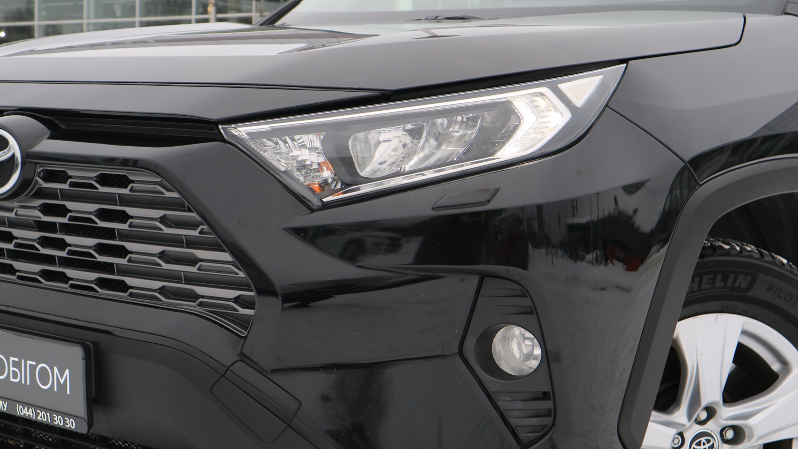 Toyota RAV4 2019 року, Універсал, Тойота Центр Київ "Автосаміт Укравто Столичне", м.Київ | Фото № 25 Toyota RAV4 2019 року з пробігом 155372 км, Універсал, Тойота Центр Київ "Автосаміт Укравто Столичне", м.Київ - 1025000 ГРН | Фото № 25