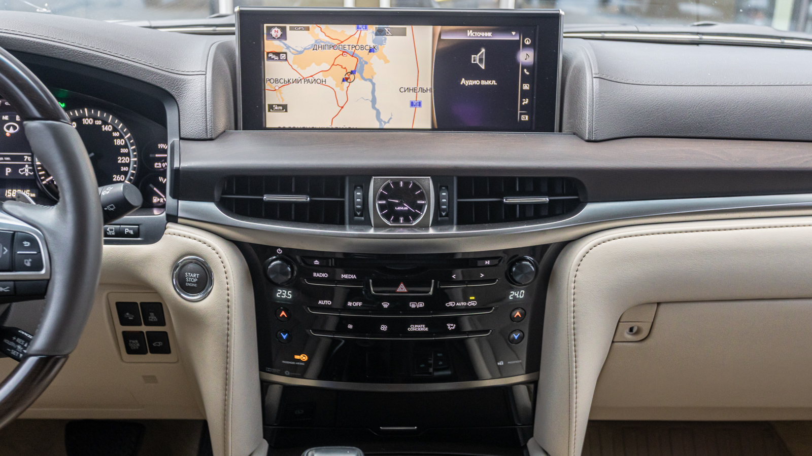 Lexus LX 2016 року, Універсал, Тойота Центр Дніпро "Алмаз Мотор" на Запорізькому шосе, м.Дніпро | Фото № 15 Lexus LX 2016 року з пробігом 158506 км, Універсал, Тойота Центр Дніпро "Алмаз Мотор" на Запорізькому шосе, м.Дніпро - 2475000 ГРН | Фото № 15