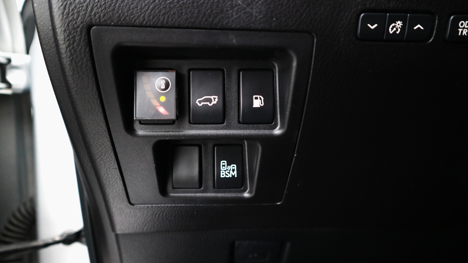 Lexus RX 350 2015 року, Універсал, Тойота Центр Київ "Автосаміт Укравто Столичне", м.Київ | Фото № 21 Lexus RX 350 2015 року з пробігом 106725 км, Універсал, Тойота Центр Київ "Автосаміт Укравто Столичне", м.Київ - 838000 ГРН | Фото № 21