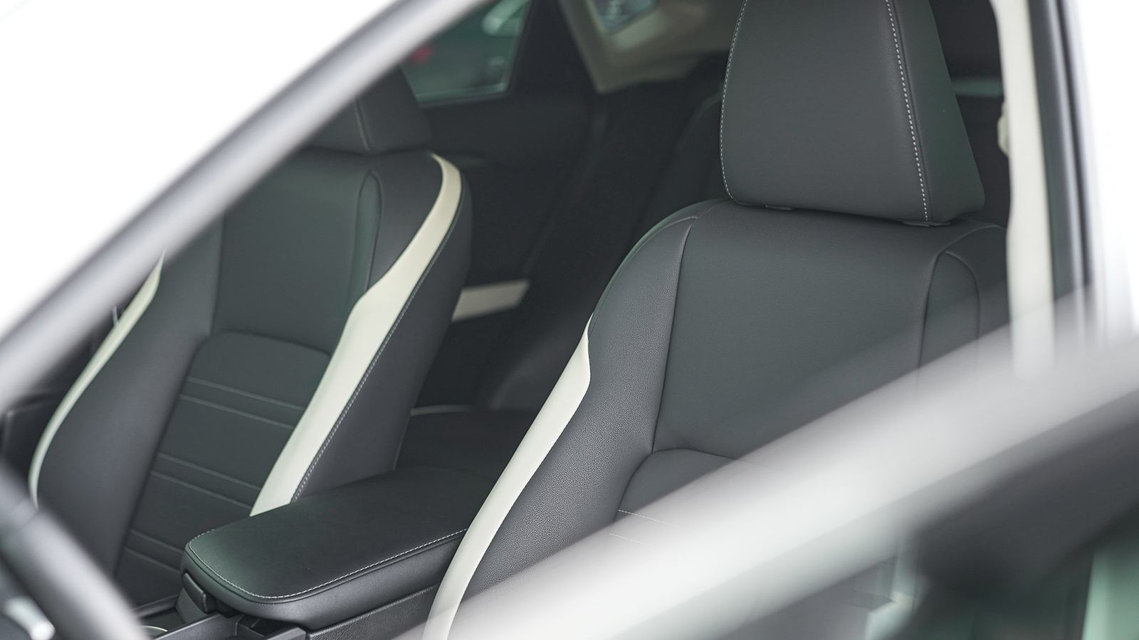 Lexus NX 2020 року, Універсал, Лексус Львів, м.Львів | Фото № 16 Lexus NX 2020 року з пробігом 50562 км, Універсал, Лексус Львів, м.Львів - 1370250 ГРН | Фото № 16