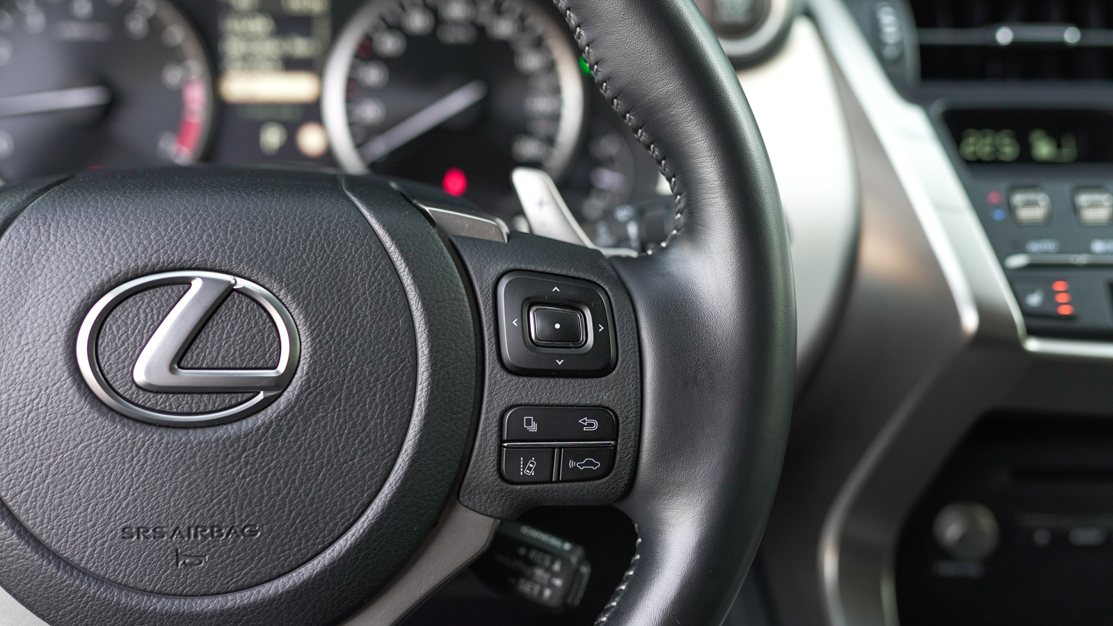 Lexus NX 2020 року, Універсал, Лексус Львів, м.Львів | Фото № 20 Lexus NX 2020 року з пробігом 50562 км, Універсал, Лексус Львів, м.Львів - 1370250 ГРН | Фото № 20