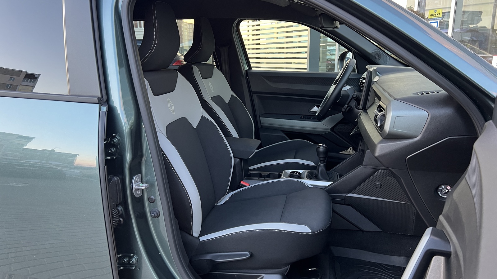 Інші авто RENAULT DUSTER 2024 року з пробігом 11473 км, Хетчбек, Тойота Центр Чернігів "Соллі-Плюс", м.Чернігів - 1095000 ГРН | Фото № 6