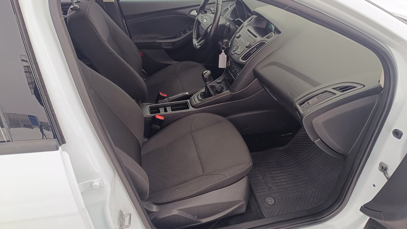 Інші авто FORD FOCUS 2018 року, Хетчбек, Тойота Центр Київ «ВІДІ Аеропорт», м.Київ | Фото № 6 Інші авто FORD FOCUS 2018 року з пробігом 221800 км, Хетчбек, Тойота Центр Київ «ВІДІ Аеропорт», м.Київ - 355000 ГРН | Фото № 6