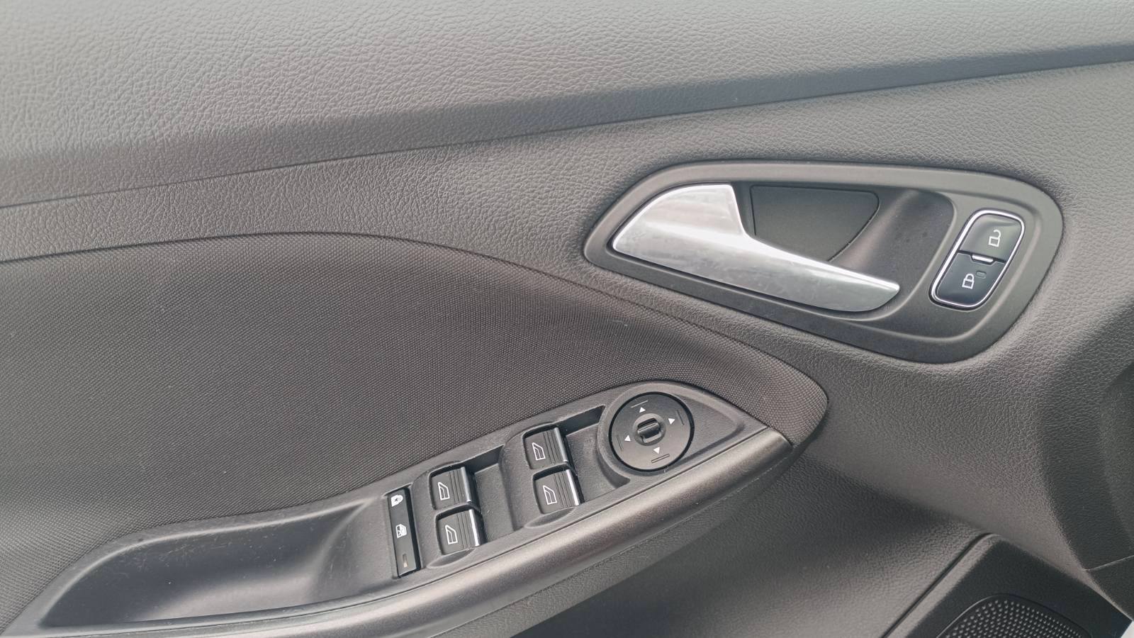 Інші авто FORD FOCUS 2018 року, Хетчбек, Тойота Центр Київ «ВІДІ Аеропорт», м.Київ | Фото № 13 Інші авто FORD FOCUS 2018 року з пробігом 221800 км, Хетчбек, Тойота Центр Київ «ВІДІ Аеропорт», м.Київ - 355000 ГРН | Фото № 13