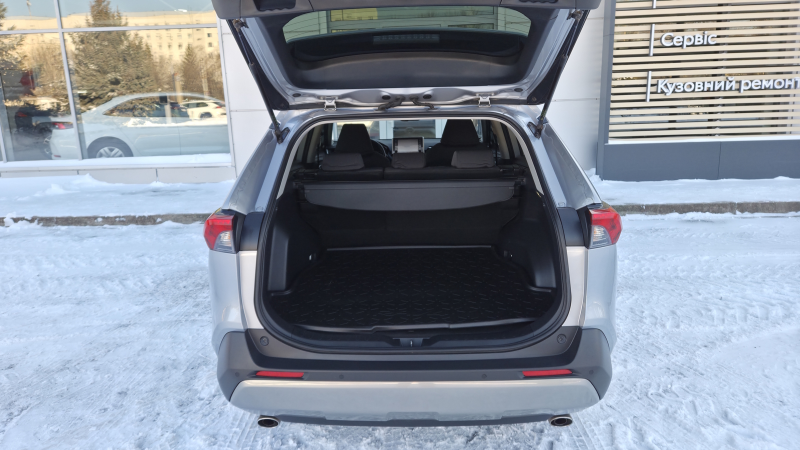 Toyota RAV4 2022 року, Універсал, Тойота Центр Кропивницький "Мотор - Олві", м.Кропивницький | Фото № 10 Toyota RAV4 2022 року з пробігом 74942 км, Універсал, Тойота Центр Кропивницький "Мотор - Олві", м.Кропивницький - 1200000 ГРН | Фото № 10