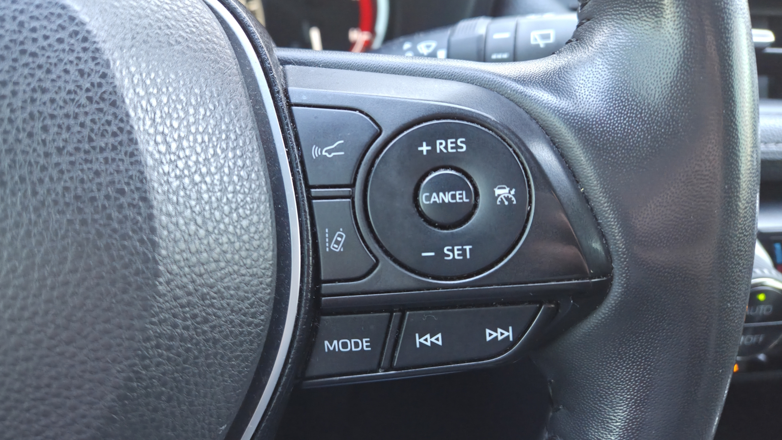 Toyota RAV4 2022 року, Універсал, Тойота Центр Кропивницький "Мотор - Олві", м.Кропивницький | Фото № 14 Toyota RAV4 2022 року з пробігом 74942 км, Універсал, Тойота Центр Кропивницький "Мотор - Олві", м.Кропивницький - 1200000 ГРН | Фото № 14