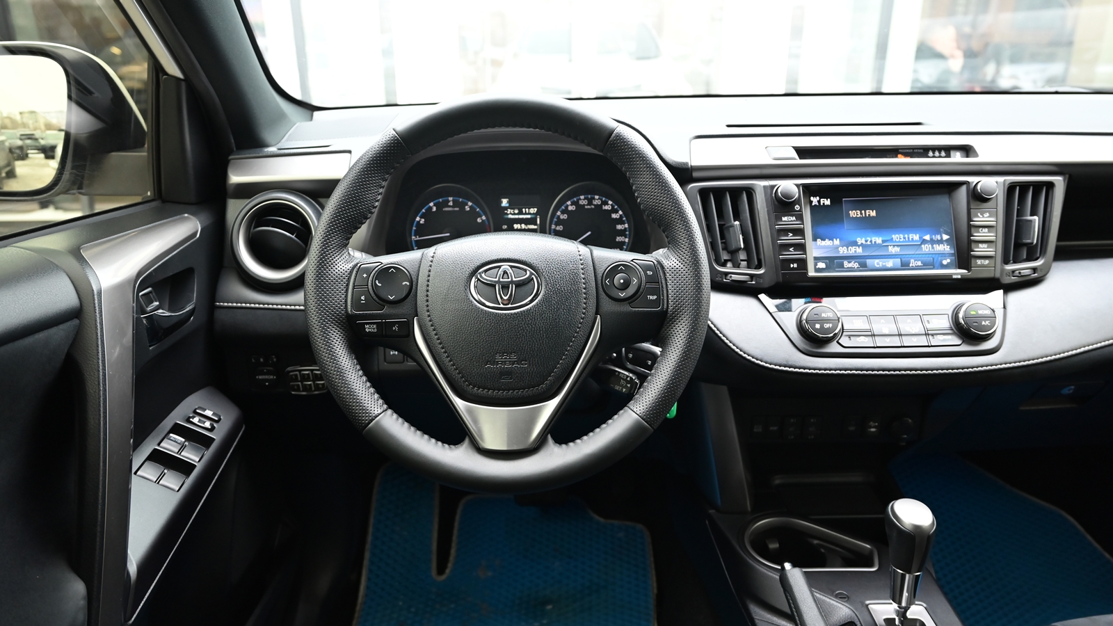 Toyota RAV4 2017 року, Універсал, Тойота Центр Київ "Сіті Плаза", м.Київ | Фото № 9 Toyota RAV4 2017 року з пробігом 160345 км, Універсал, Тойота Центр Київ "Сіті Плаза", м.Київ - 814590 ГРН | Фото № 9