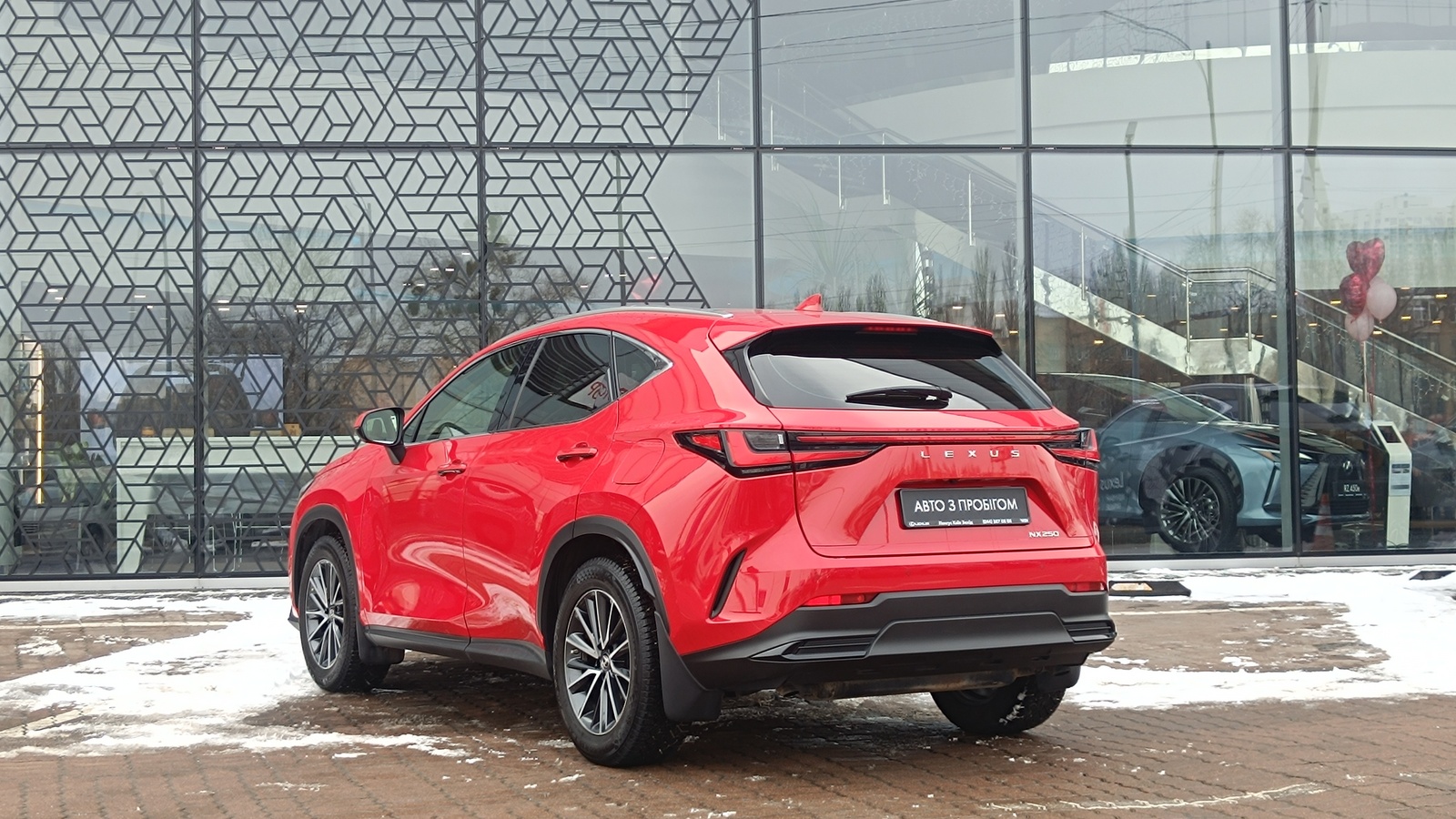 Lexus NX 2022 року, Універсал, Лексус Київ Захід, м.Київ | Фото № 2 Lexus NX 2022 року з пробігом 20500 км, Універсал, Лексус Київ Захід, м.Київ - 2087000 ГРН | Фото № 2