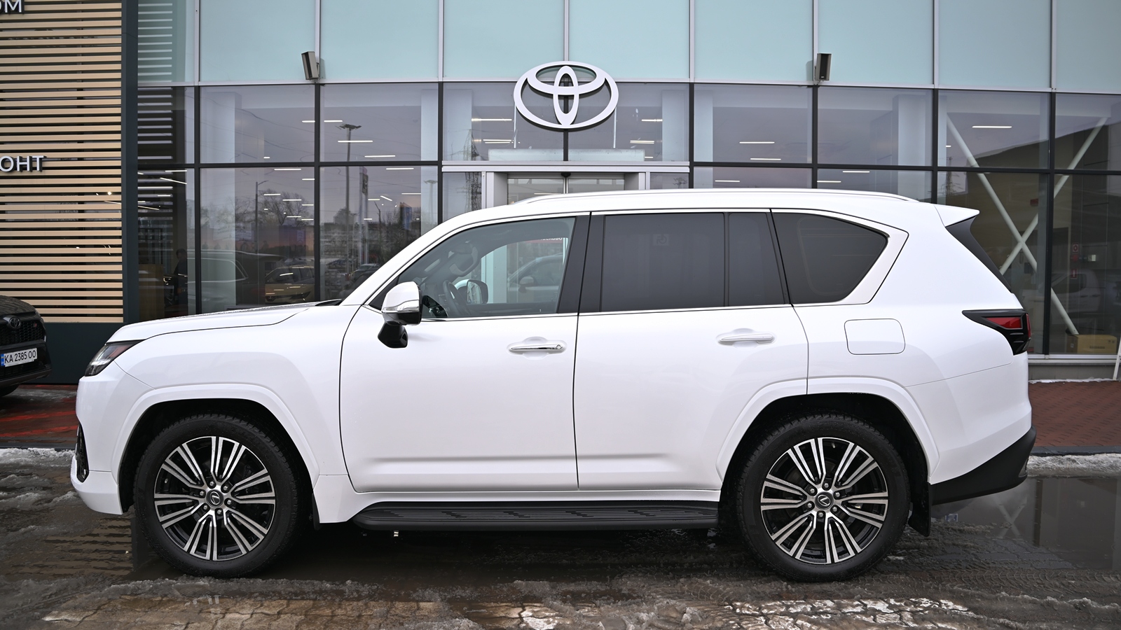 Lexus LX 2022 року з пробігом 47501 км, Універсал, Тойота Центр Київ "Сіті Плаза", м.Київ - 4579200 ГРН | Фото № 3