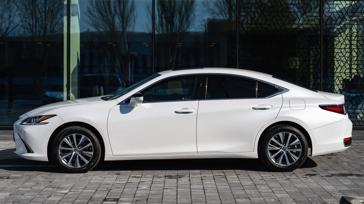 Lexus ES 2020 року з пробігом 67000 км, Седан, Лексус Дніпро, м.Дніпро - 1623750 ГРН | Фото № 3