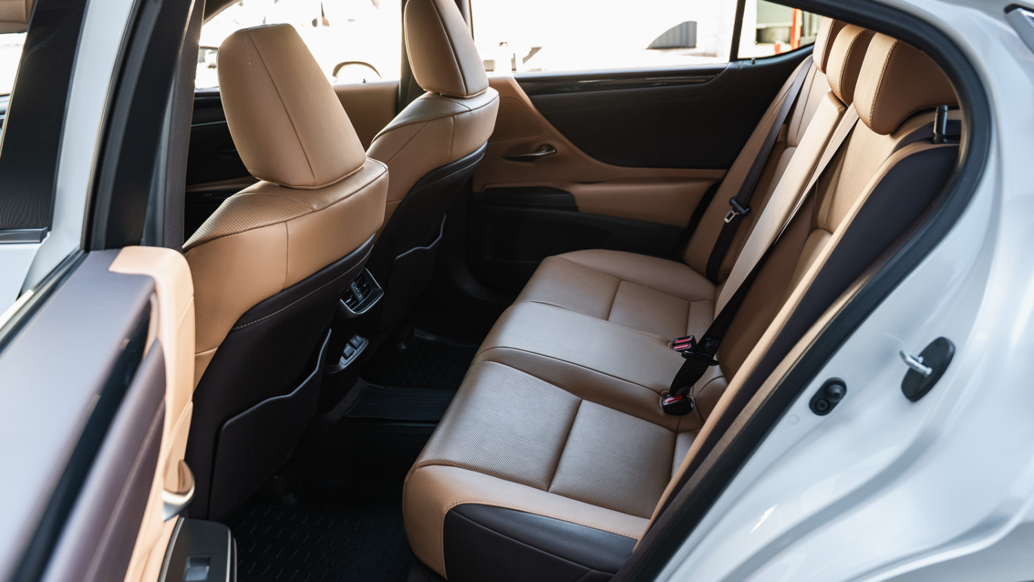 Lexus ES 2020 року з пробігом 67000 км, Седан, Лексус Дніпро, м.Дніпро - 1623750 ГРН | Фото № 11