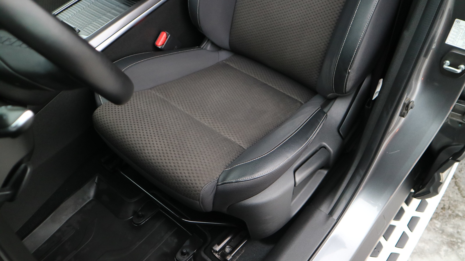 Інші авто RENAULT KOLEOS 2020 року з пробігом 84679 км, Універсал, Тойота Центр Київ "Автосаміт Укравто Столичне", м.Київ - 1021000 ГРН | Фото № 15