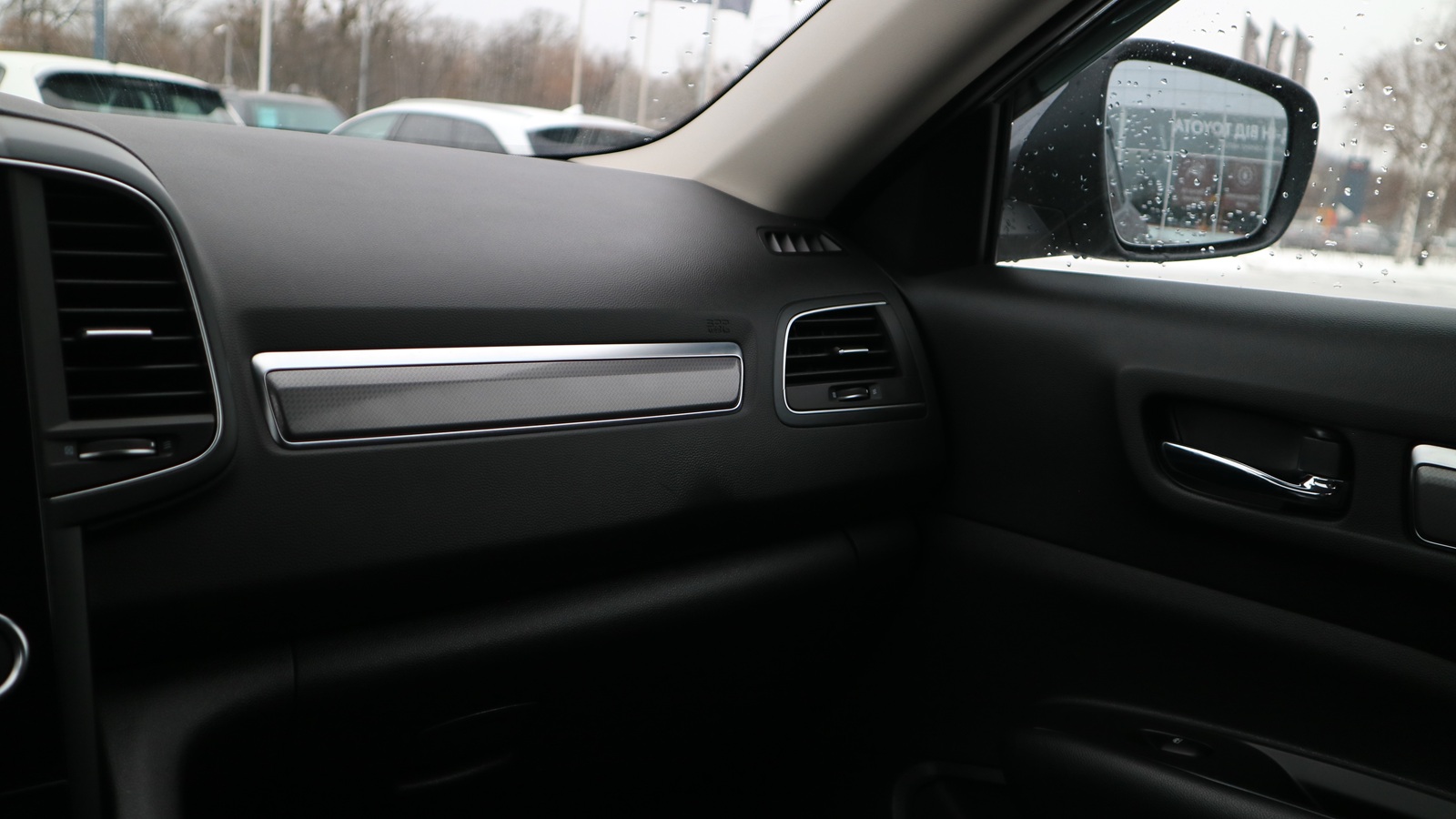 Інші авто RENAULT KOLEOS 2020 року з пробігом 84679 км, Універсал, Тойота Центр Київ "Автосаміт Укравто Столичне", м.Київ - 1021000 ГРН | Фото № 17