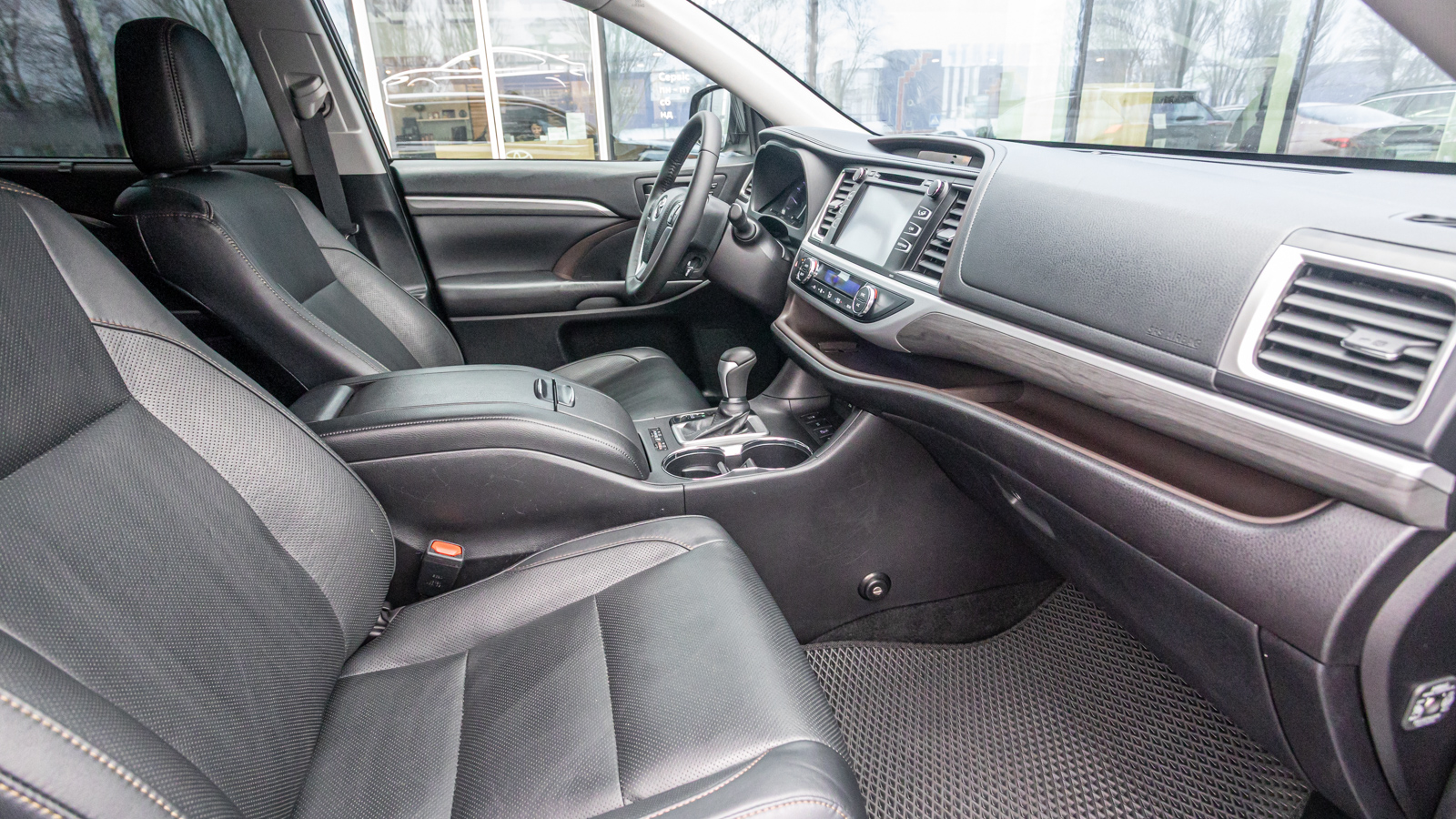 Toyota HIGHLANDER 2019 року з пробігом 206323 км, Універсал, Тойота Центр Дніпро "Алмаз Мотор" на Запорізькому шосе, м.Дніпро - 1188000 ГРН | Фото № 6