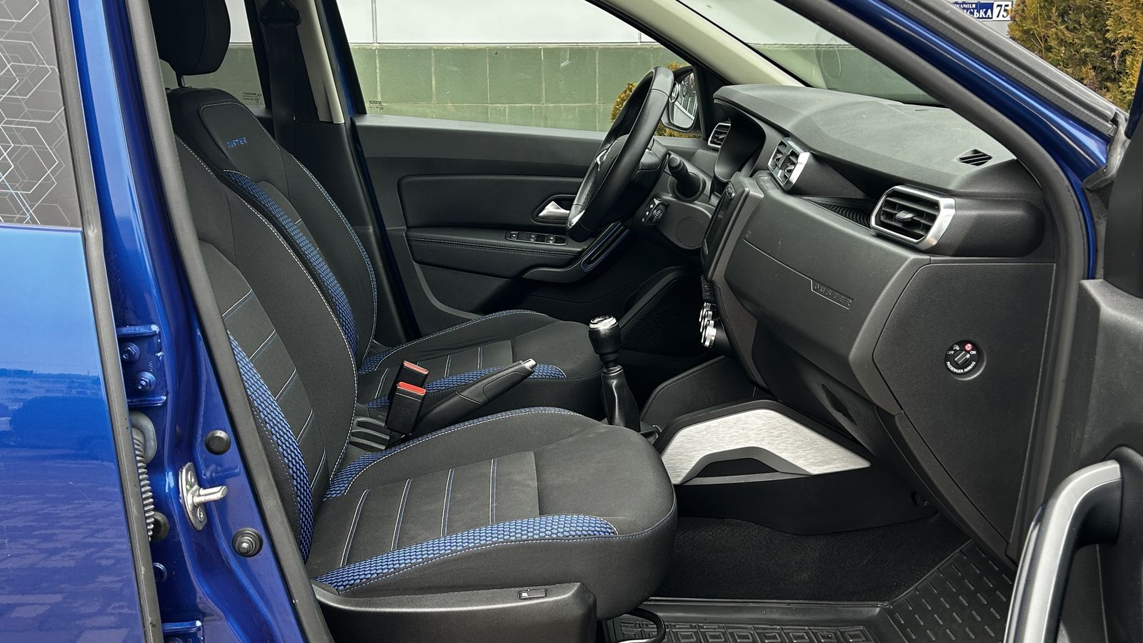 Інші авто RENAULT DUSTER 2020 року, Універсал, Тойота Центр Чернівці "Олімп-Моторс", м.Чернівці | Фото № 6 Інші авто RENAULT DUSTER 2020 року з пробігом 87632 км, Універсал, Тойота Центр Чернівці "Олімп-Моторс", м.Чернівці - 700000 ГРН | Фото № 6