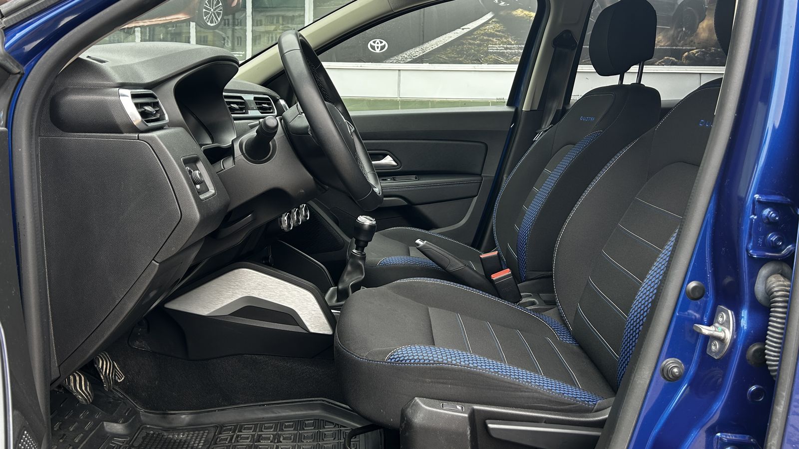 Інші авто RENAULT DUSTER 2020 року, Універсал, Тойота Центр Чернівці "Олімп-Моторс", м.Чернівці | Фото № 12 Інші авто RENAULT DUSTER 2020 року з пробігом 87632 км, Універсал, Тойота Центр Чернівці "Олімп-Моторс", м.Чернівці - 700000 ГРН | Фото № 12