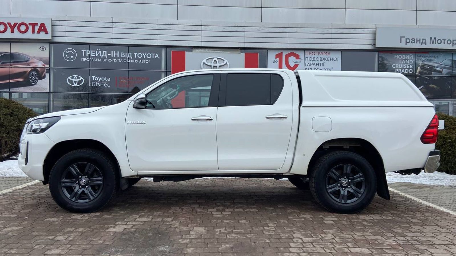 Toyota HILUX 2023 року, Пікап, Тойота Центр Хмельницький "Гранд Мотор", м.Хмельницький | Фото № 3 Toyota HILUX 2023 року з пробігом 195558 км, Пікап, Тойота Центр Хмельницький "Гранд Мотор", м.Хмельницький - 1720000 ГРН | Фото № 3