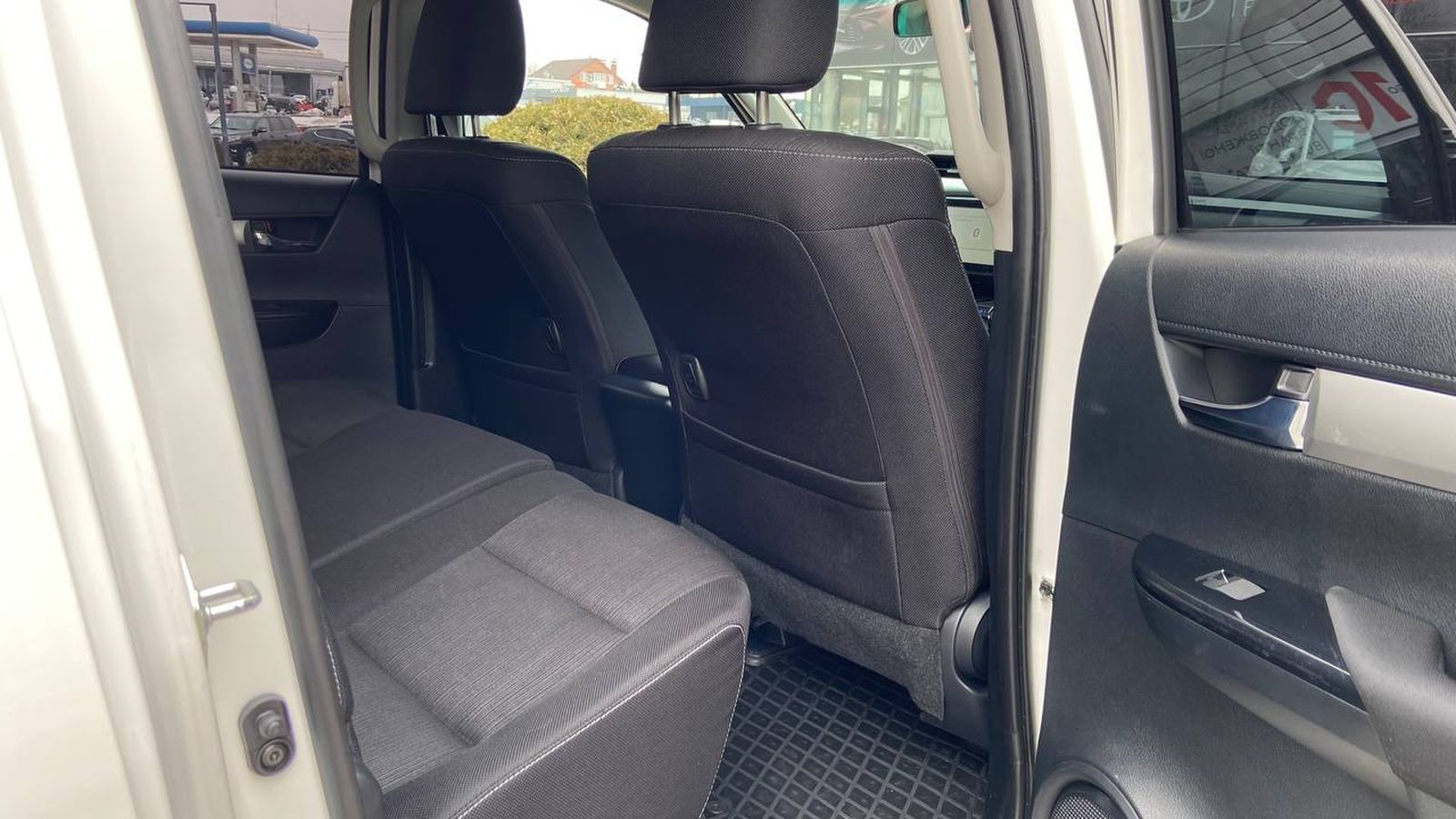 Toyota HILUX 2023 року, Пікап, Тойота Центр Хмельницький "Гранд Мотор", м.Хмельницький | Фото № 7 Toyota HILUX 2023 року з пробігом 195558 км, Пікап, Тойота Центр Хмельницький "Гранд Мотор", м.Хмельницький - 1720000 ГРН | Фото № 7