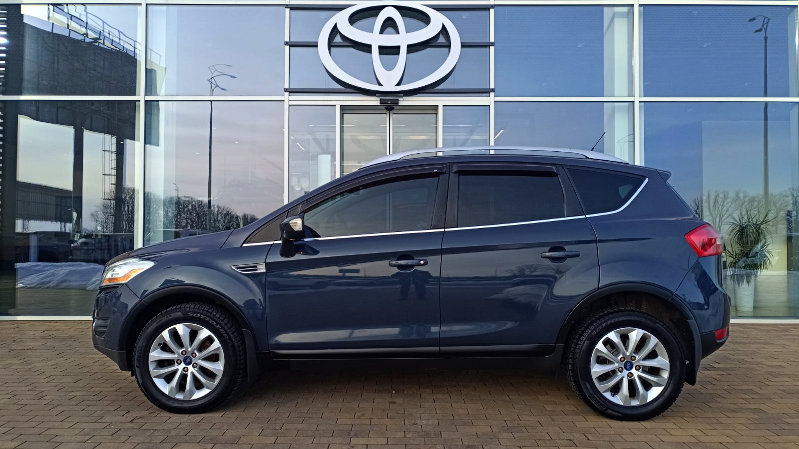 Інші авто FORD KUGA 2012 року з пробігом 127340 км, Універсал, Тойота Центр Київ «ВІДІ Аеропорт», м.Київ - 451000 ГРН | Фото № 3