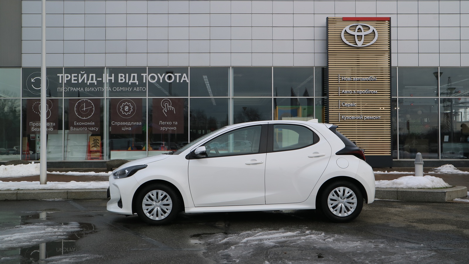 Toyota YARIS 2021 року з пробігом 49225 км, Хетчбек, Тойота Центр Київ "Автосаміт Укравто Столичне", м.Київ - 849000 ГРН | Фото № 3