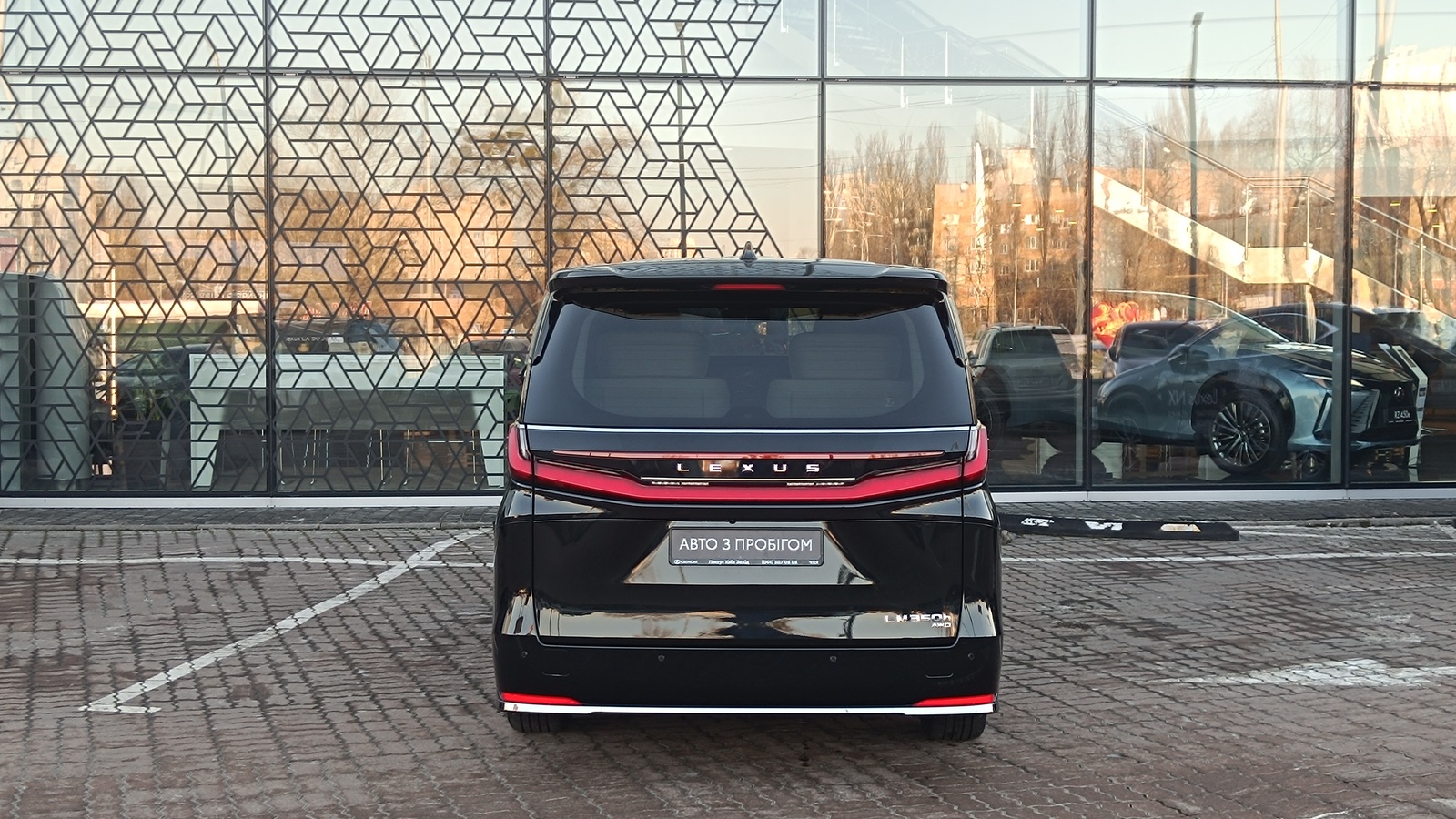 Lexus LM 350h 2025 року з пробігом 388 км, Мінівен, Лексус Київ Захід, м.Київ - 6190000 ГРН | Фото № 4