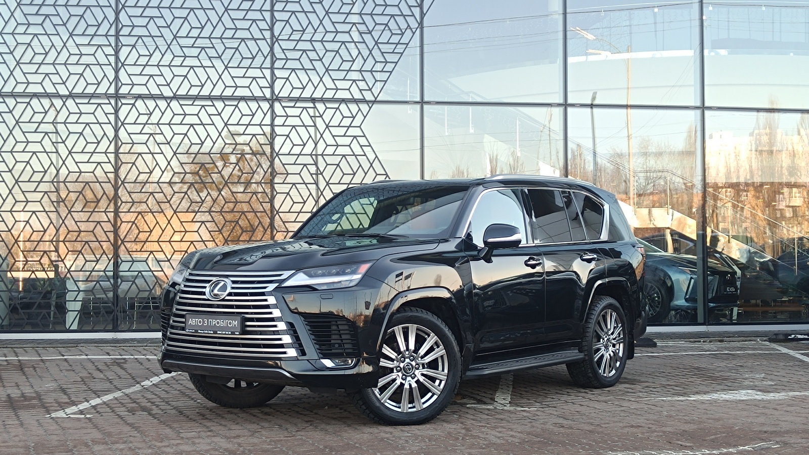 Lexus LX 2023 року з пробігом 77002 км, Універсал, Лексус Київ Захід, м.Київ - 5100000 ГРН | Фото № 1