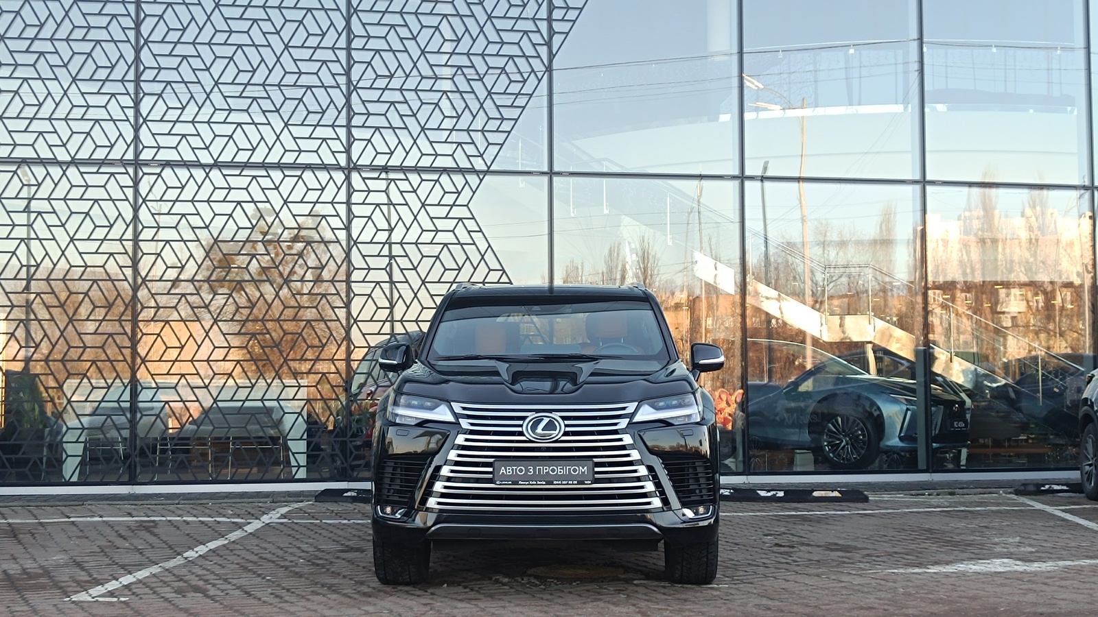 Lexus LX 2023 року з пробігом 77002 км, Універсал, Лексус Київ Захід, м.Київ - 5100000 ГРН | Фото № 5