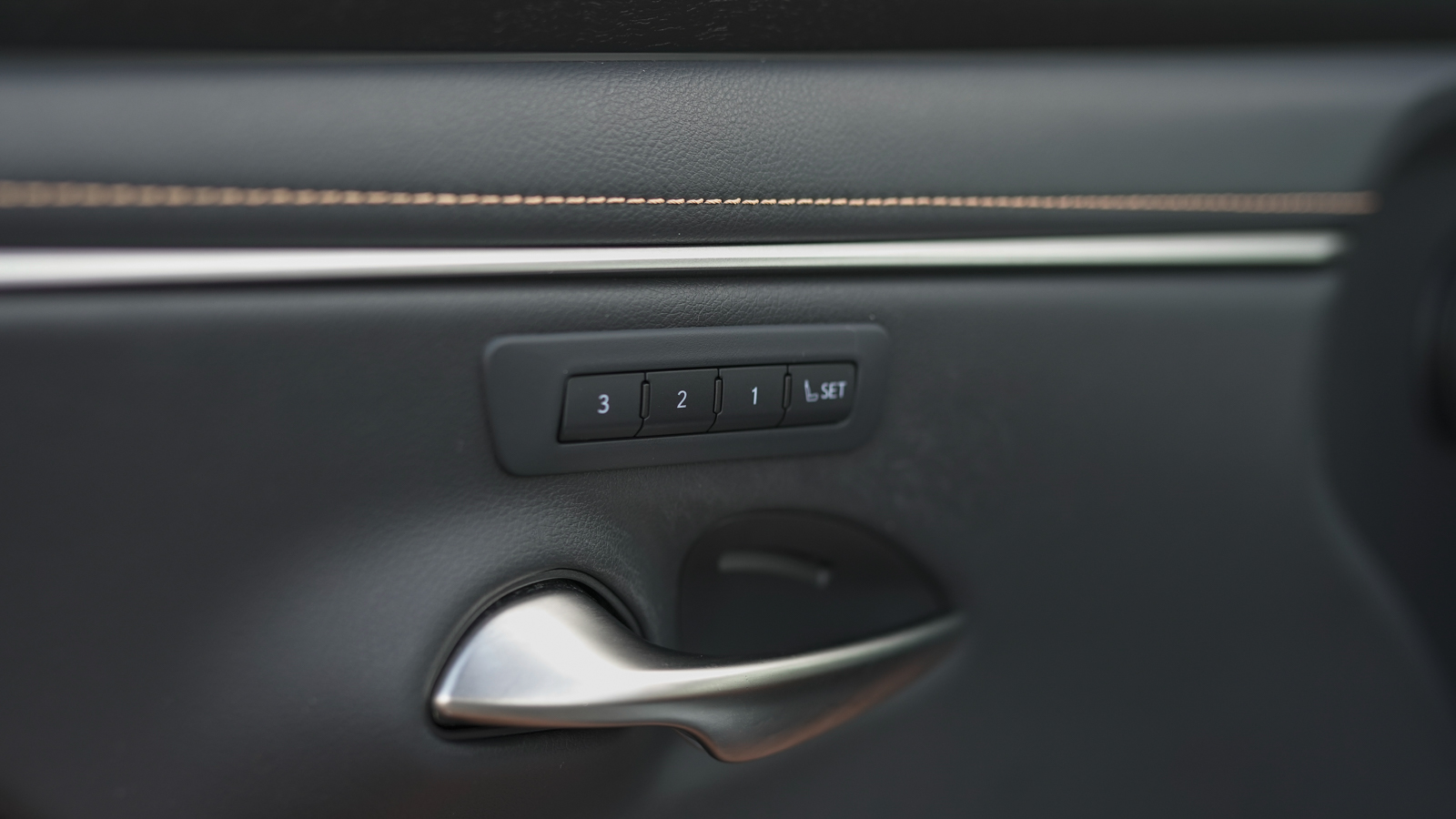 Lexus ES 2022 року з пробігом 87421 км, Седан, Тойота Центр Львів "Діамант", м.Львів - 2044500 ГРН | Фото № 15