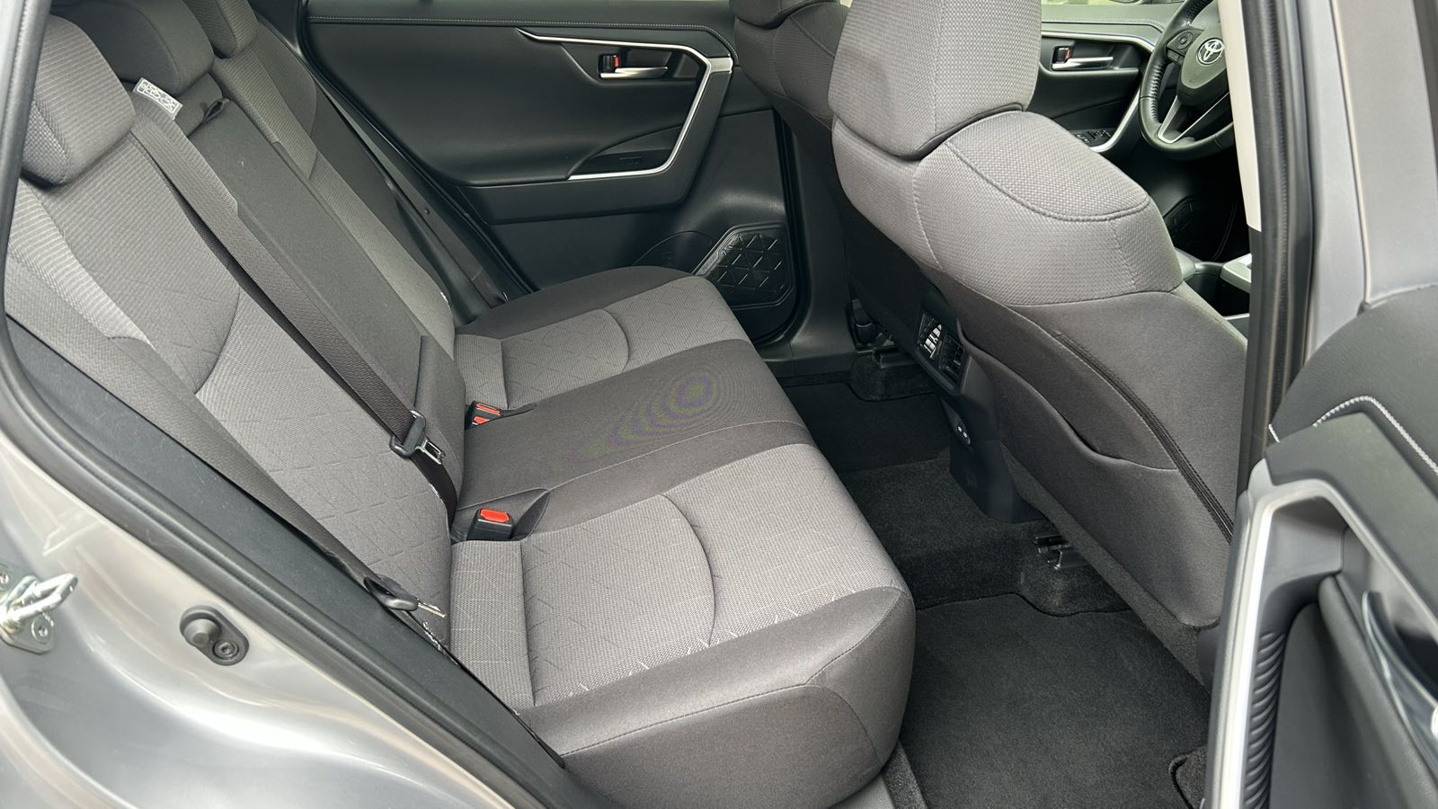 Toyota RAV4 2023 року з пробігом 33565 км, Універсал, Тойота Центр Київ "Автосаміт Укравто", м.Київ - 1495000 ГРН | Фото № 7