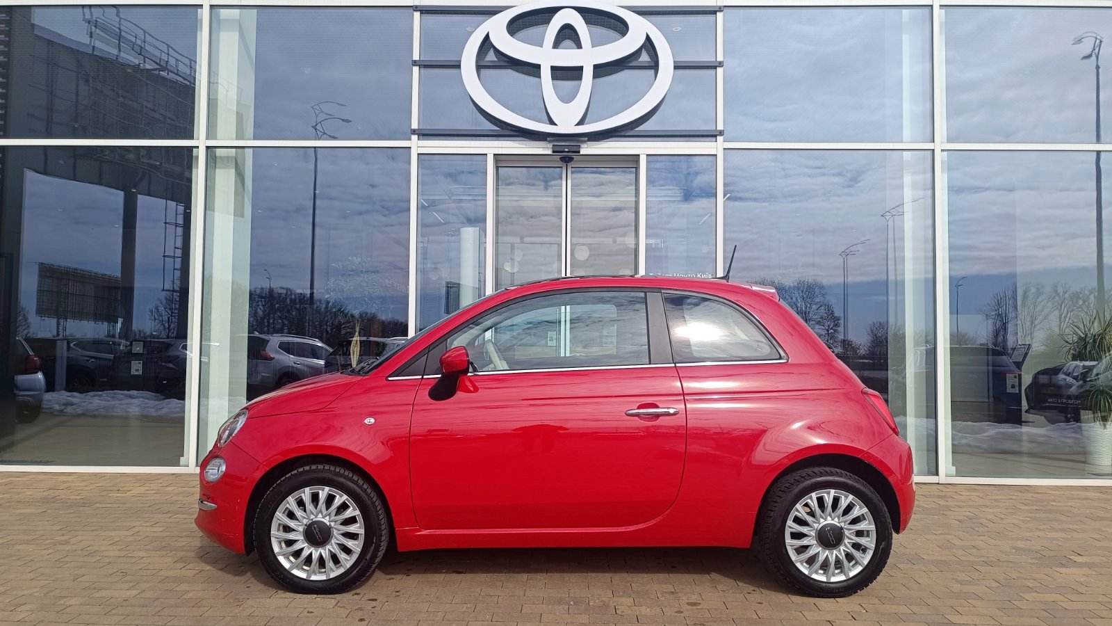 Інші авто FIAT 500 2024 року з пробігом 9522 км, Хетчбек, Тойота Центр Київ «ВІДІ Аеропорт», м.Київ - 690000 ГРН | Фото № 3