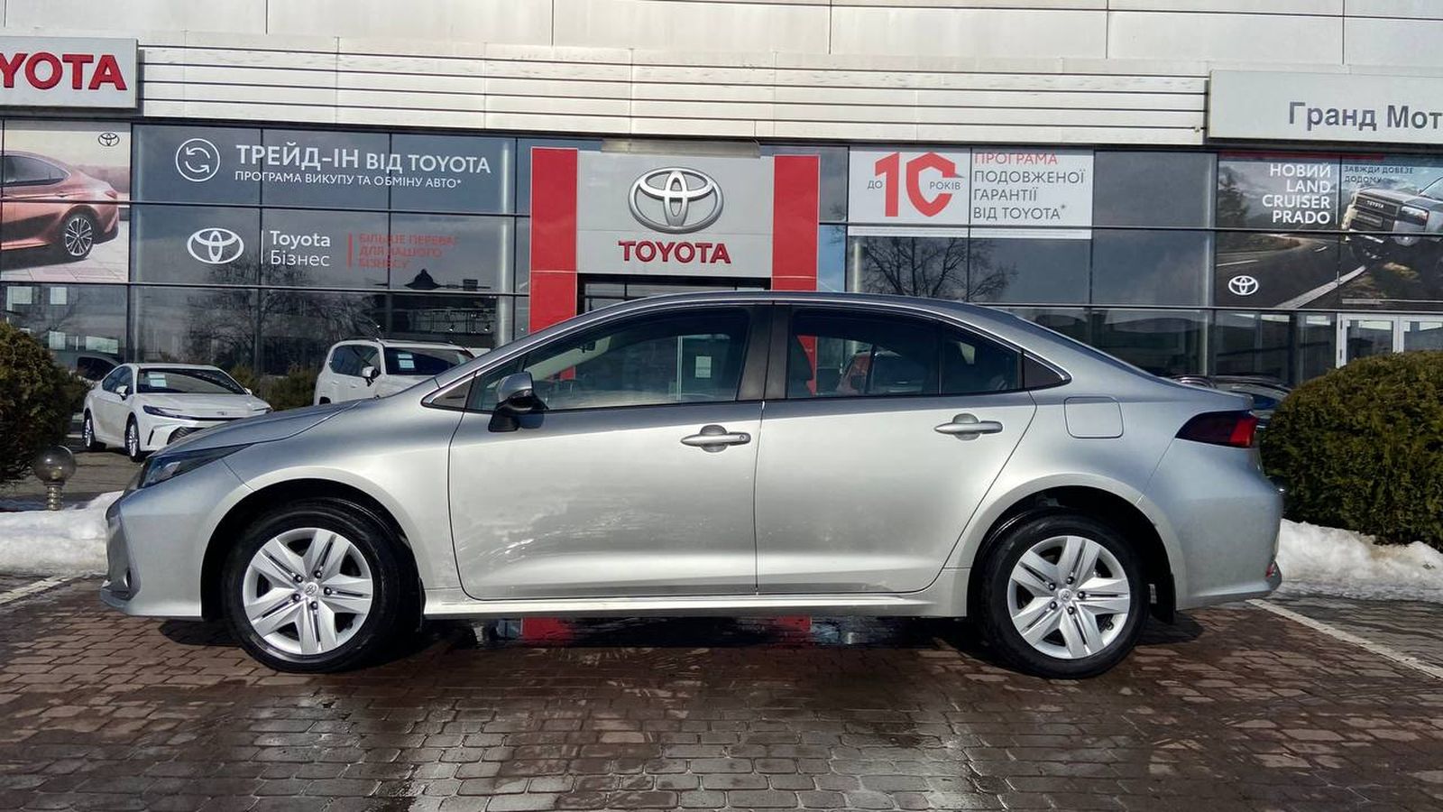 Toyota COROLLA 2024 року з пробігом 101 км, Седан, Тойота Центр Хмельницький "Гранд Мотор", м.Хмельницький - 1035300 ГРН | Фото № 3