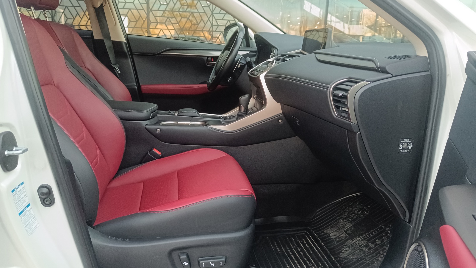 Lexus NX 2019 року з пробігом 59631 км, Універсал, Лексус Київ Захід, м.Київ - 1256000 ГРН | Фото № 6