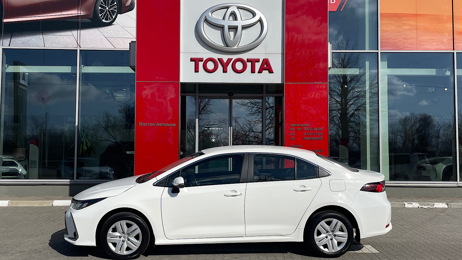 Toyota COROLLA 2024 року з пробігом 3412 км, Седан, Тойота Центр Запоріжжя "Восток Автомир", м.Запоріжжя - 947330 ГРН | Фото № 3