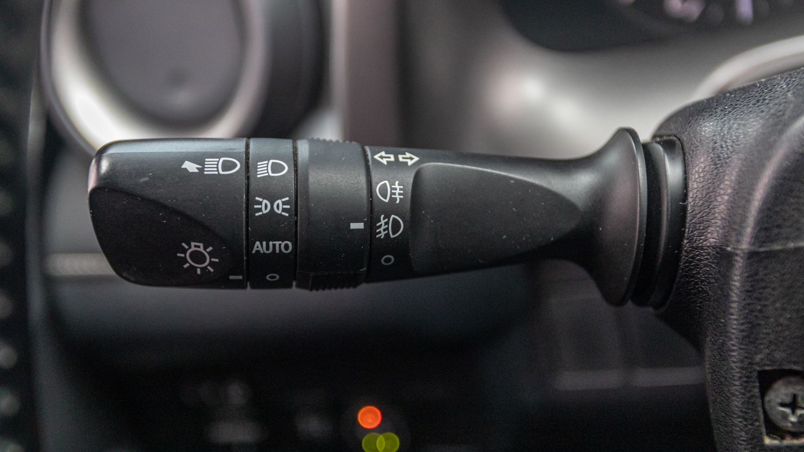 Toyota RAV4 2016 року з пробігом 177583 км, Універсал, Тойота Центр Дніпро "Алмаз Мотор" на Запорізькому шосе, м.Дніпро - 925000 ГРН | Фото № 24