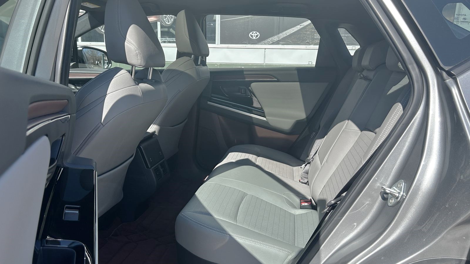 Toyota bZ4X 2022 року з пробігом 43770 км, Універсал, Тойота Центр Чернівці "Олімп-Моторс", м.Чернівці - 1050000 ГРН | Фото № 11