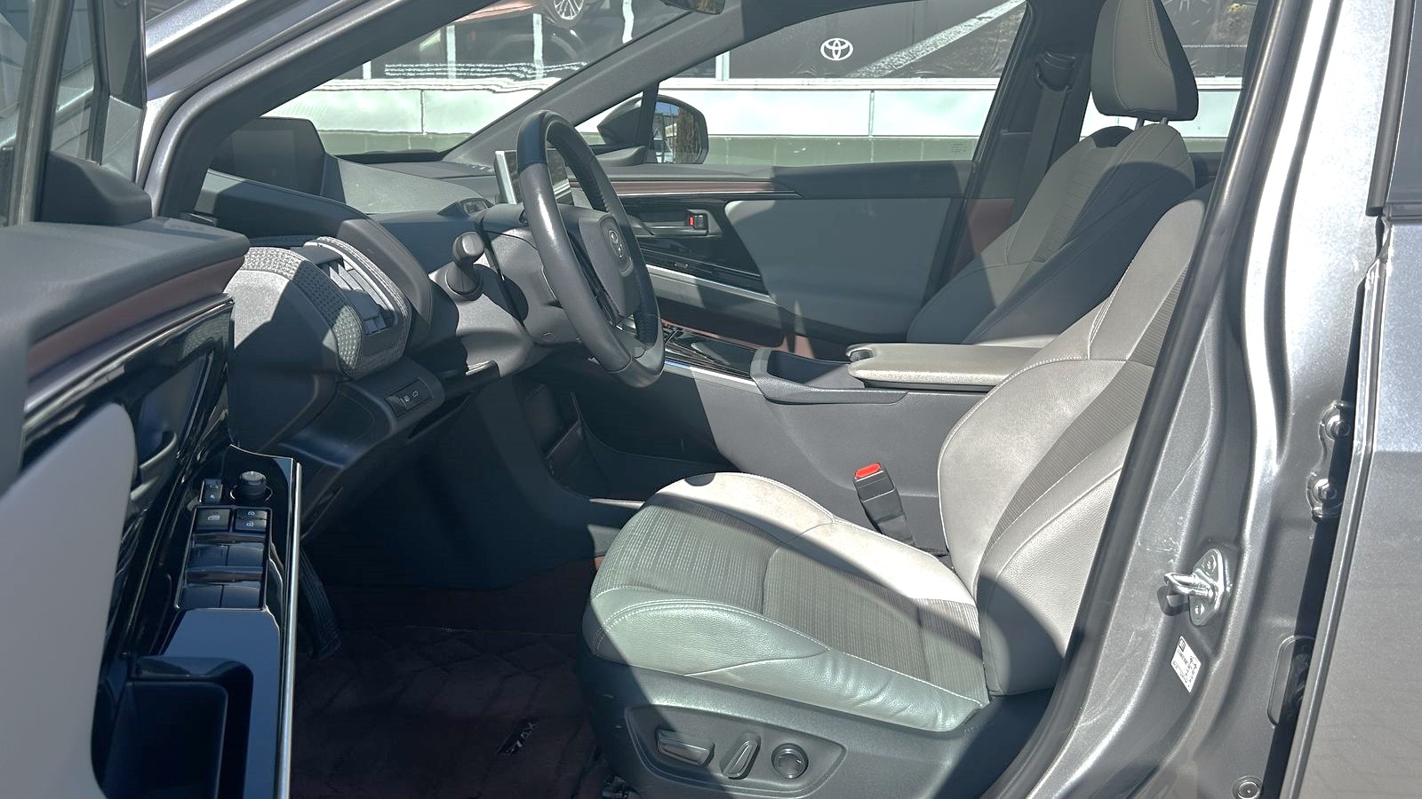 Toyota bZ4X 2022 року з пробігом 43770 км, Універсал, Тойота Центр Чернівці "Олімп-Моторс", м.Чернівці - 1050000 ГРН | Фото № 12