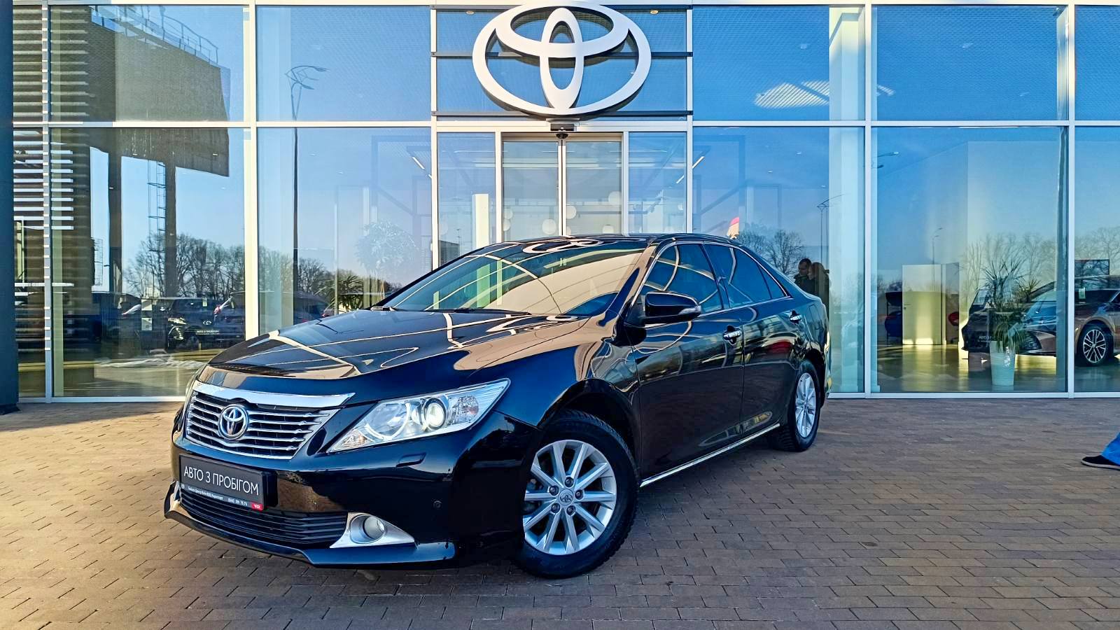 Toyota CAMRY 2013 року з пробігом 245511 км, Седан, Тойота Центр Київ «ВІДІ Аеропорт», м.Київ - 585000 ГРН | Фото № 1