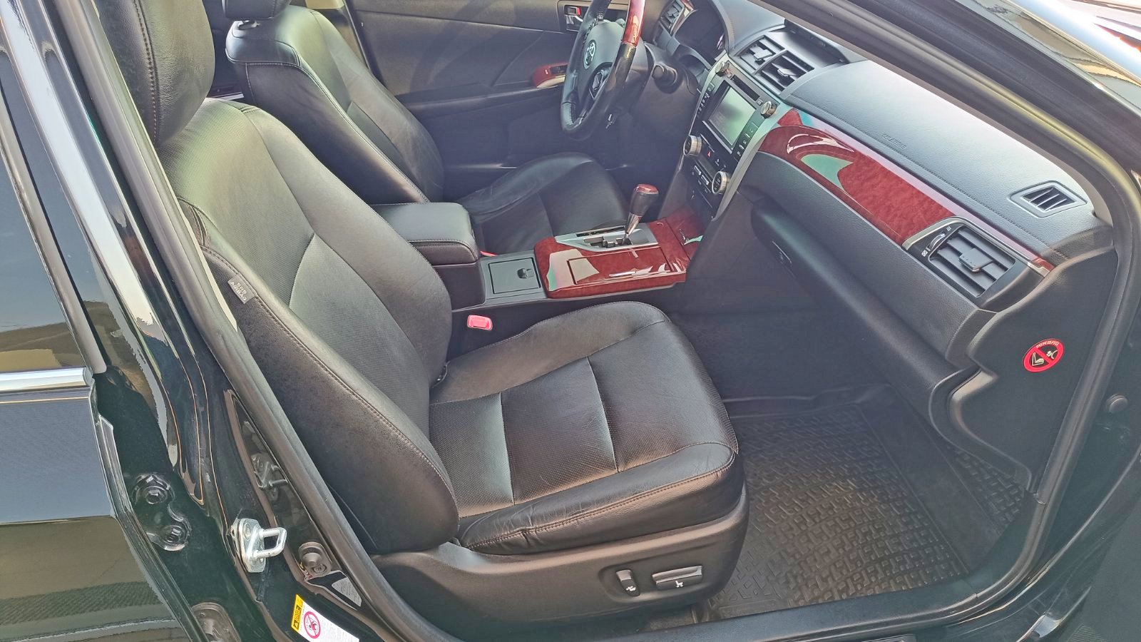 Toyota CAMRY 2013 року з пробігом 245511 км, Седан, Тойота Центр Київ «ВІДІ Аеропорт», м.Київ - 585000 ГРН | Фото № 6