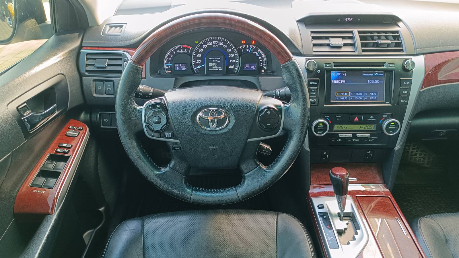 Toyota CAMRY 2013 року з пробігом 245511 км, Седан, Тойота Центр Київ «ВІДІ Аеропорт», м.Київ - 585000 ГРН | Фото № 9