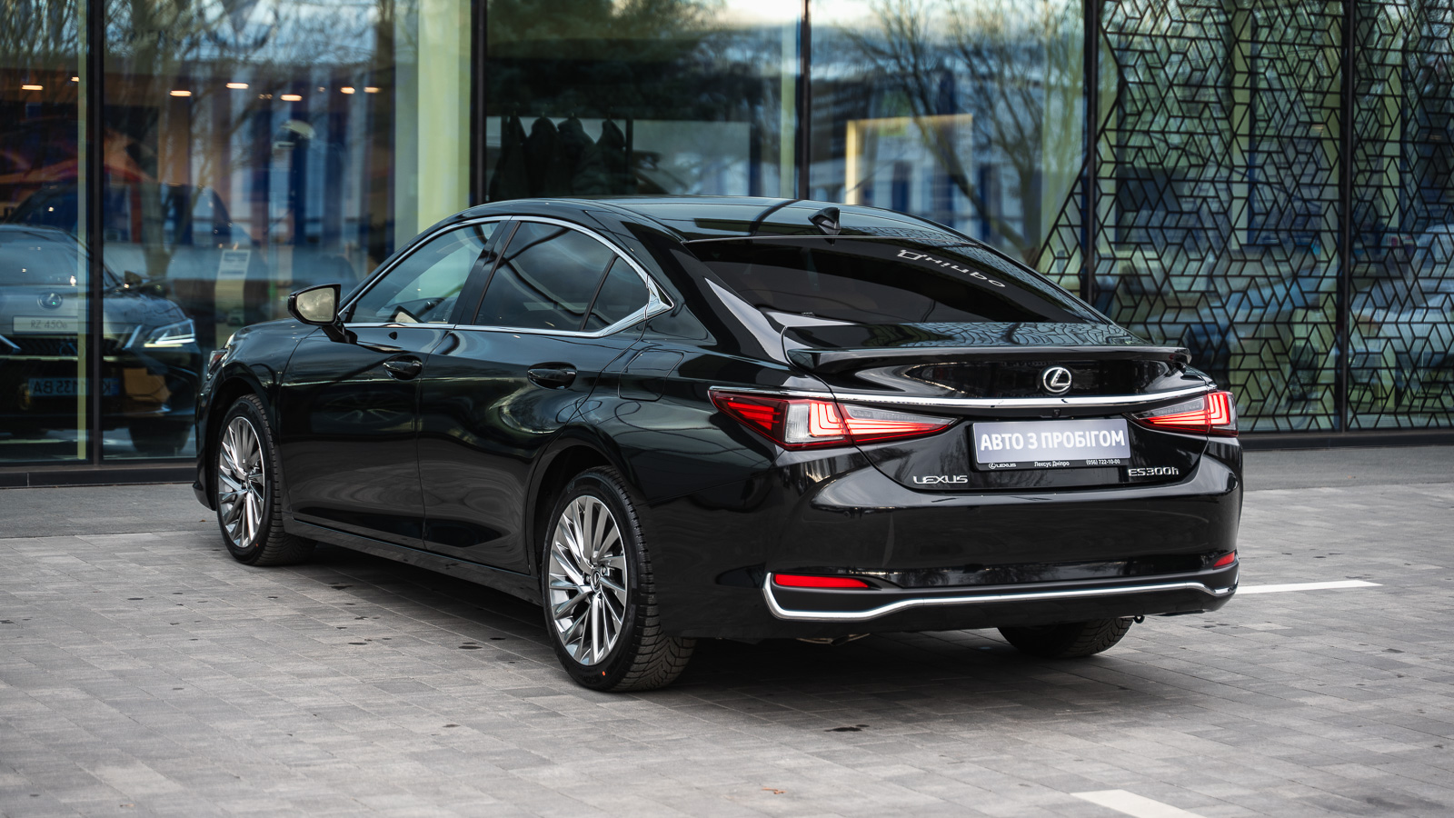 Lexus ES 2024 року, Седан, Лексус Дніпро, м.Дніпро | Фото № 2 Lexus ES 2024 року з пробігом 1959 км, Седан, Лексус Дніпро, м.Дніпро - 2452555 ГРН | Фото № 2