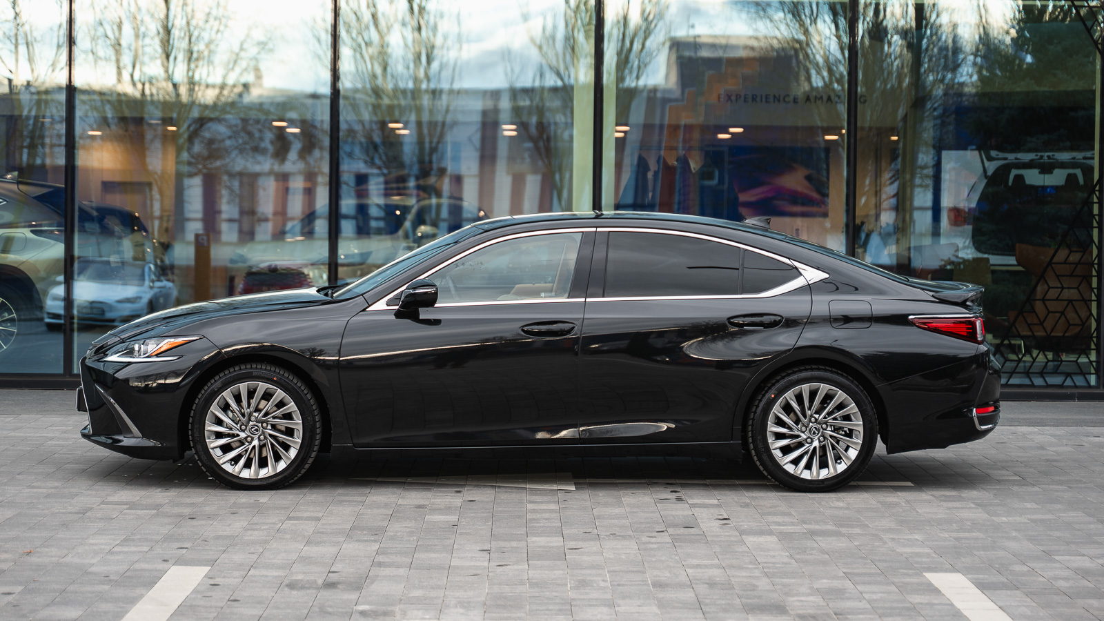 Lexus ES 2024 року, Седан, Лексус Дніпро, м.Дніпро | Фото № 3 Lexus ES 2024 року з пробігом 1959 км, Седан, Лексус Дніпро, м.Дніпро - 2452555 ГРН | Фото № 3