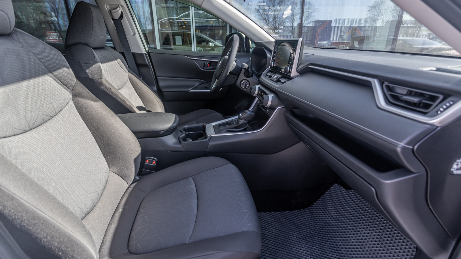 Toyota RAV4 2020 року з пробігом 71946 км, Універсал, Тойота Центр Дніпро "Алмаз Мотор" на Запорізькому шосе, м.Дніпро - 1180000 ГРН | Фото № 6