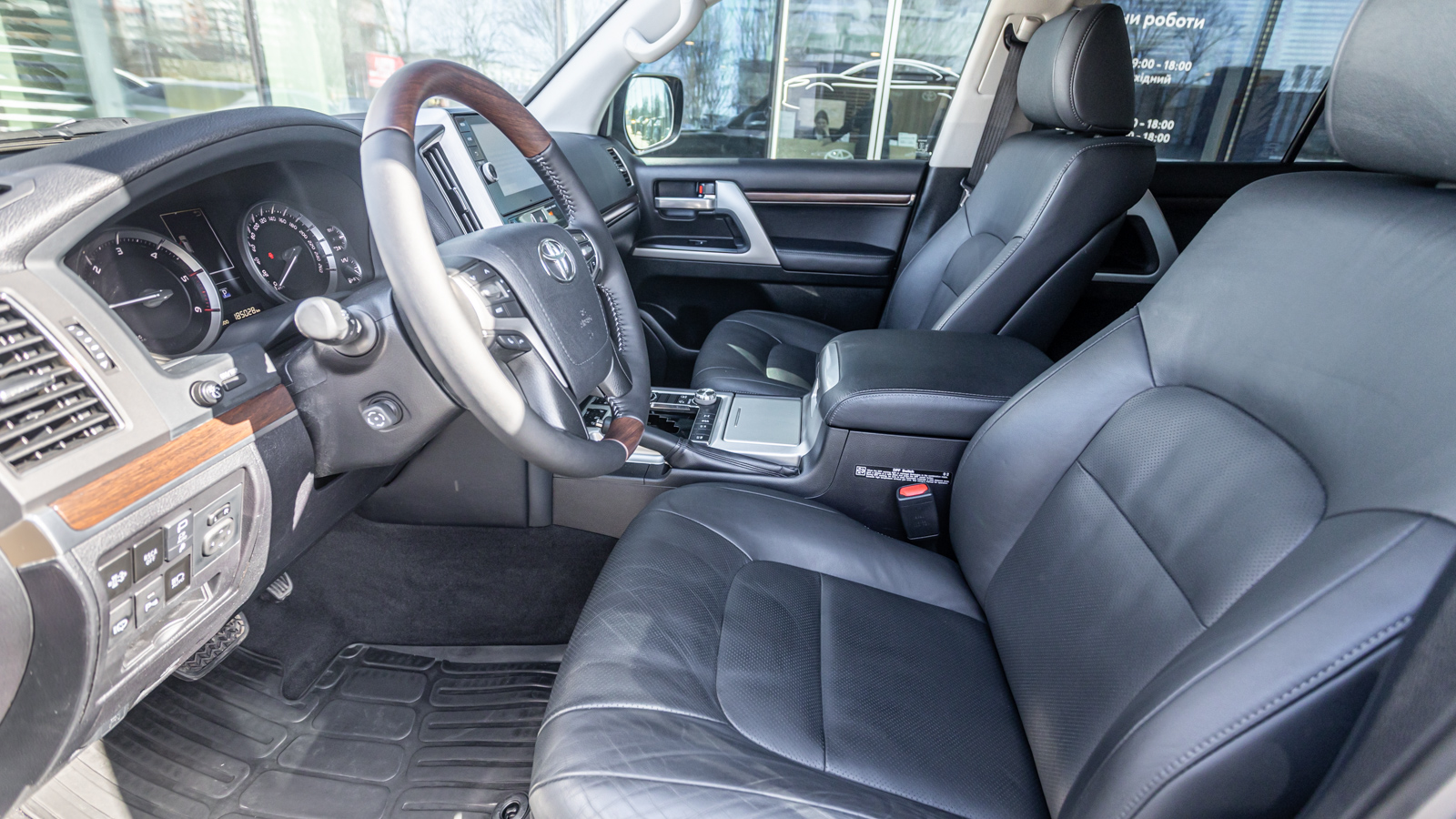 Toyota LAND CRUISER 2020 року з пробігом 185012 км, Універсал, Тойота Центр Дніпро "Алмаз Мотор" на Запорізькому шосе, м.Дніпро - 2400000 ГРН | Фото № 14