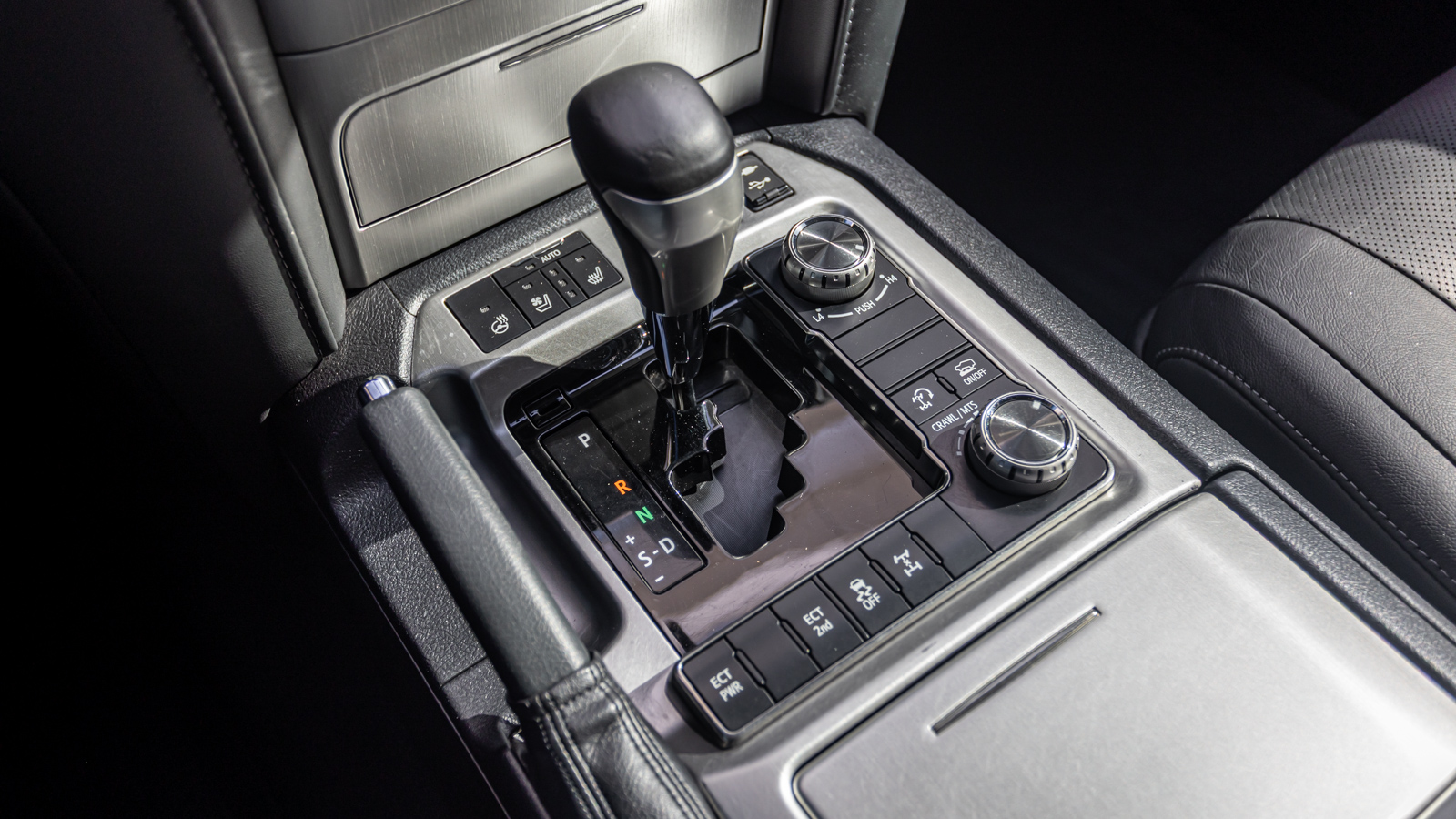 Toyota LAND CRUISER 2020 року з пробігом 185012 км, Універсал, Тойота Центр Дніпро "Алмаз Мотор" на Запорізькому шосе, м.Дніпро - 2400000 ГРН | Фото № 31