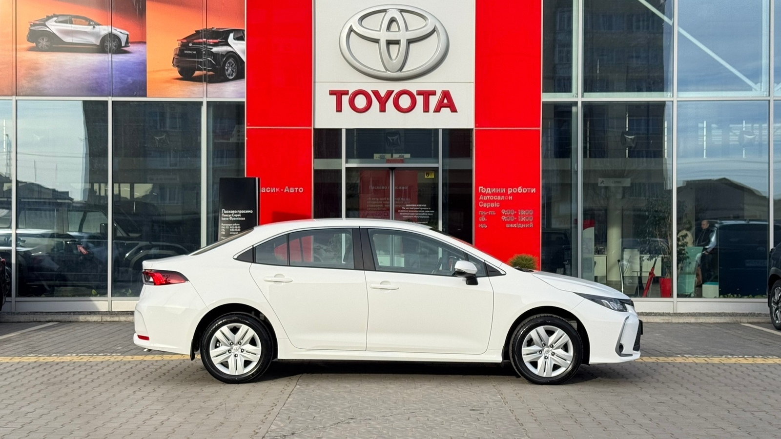 Toyota COROLLA 2024 року з пробігом 5023 км, Седан, Тойота Центр Івано-Франківськ "Класик-Авто", м.Івано-Франківськ - 1021200 ГРН | Фото № 16