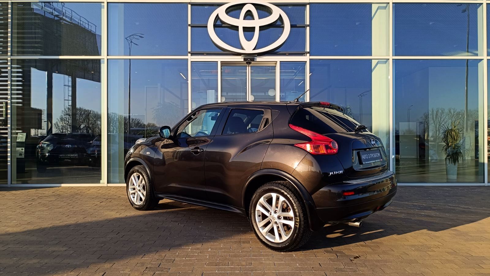 Інші авто NISSAN JUKE 2011 року з пробігом 149843 км, Хетчбек, Тойота Центр Київ «ВІДІ Аеропорт», м.Київ - 405000 ГРН | Фото № 2