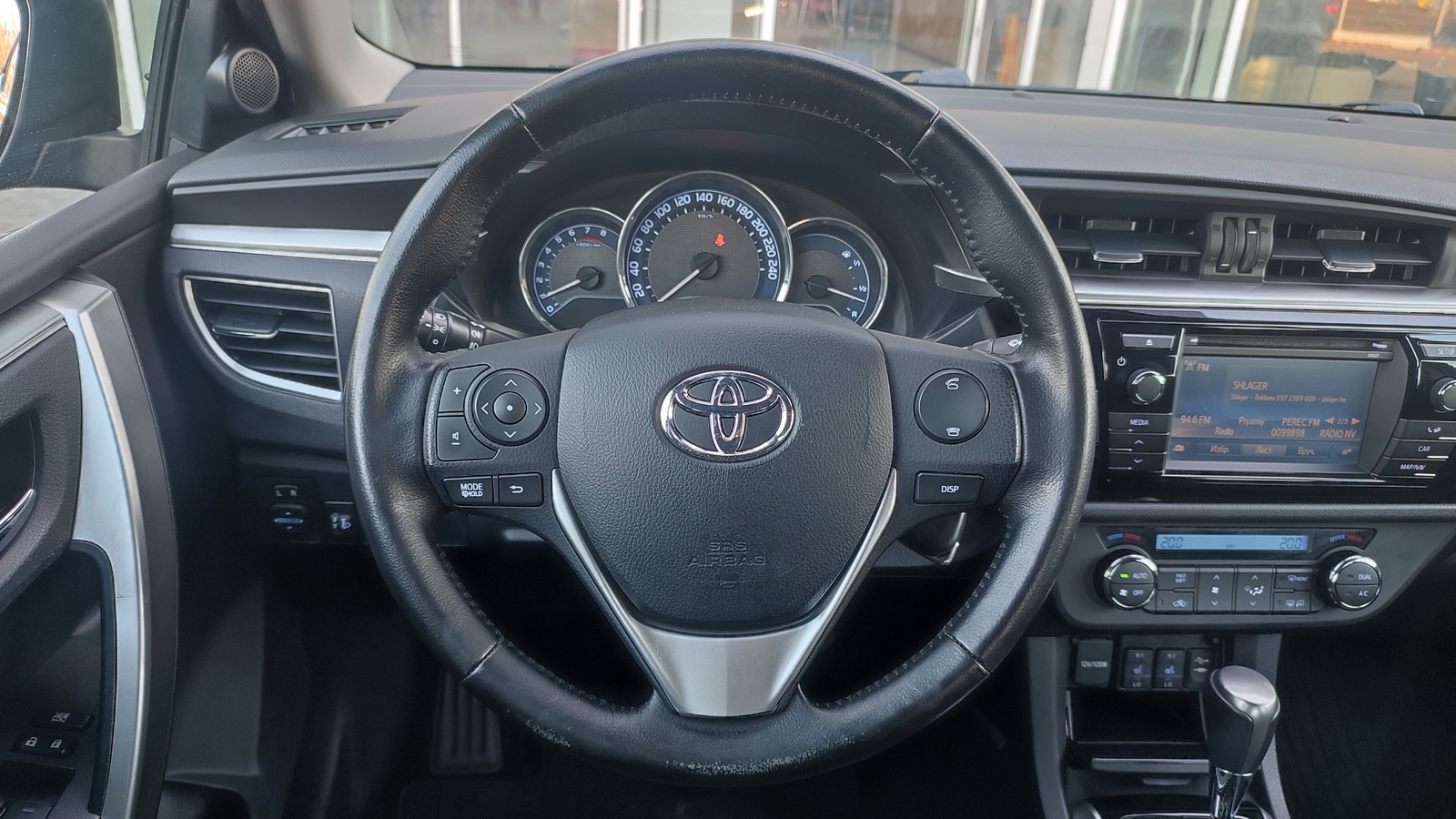 Toyota COROLLA 2016 року, Седан, Тойота Центр Київ "ВіДі Автострада", м.Київ | Фото № 9 Toyota COROLLA 2016 року з пробігом 195822 км, Седан, Тойота Центр Київ "ВіДі Автострада", м.Київ - 575000 ГРН | Фото № 9